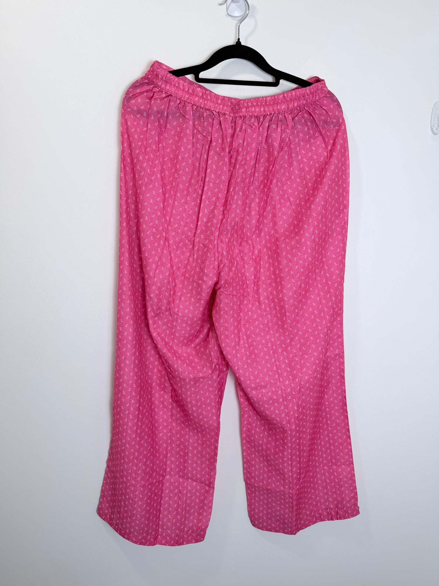 Pink White - Size 40
