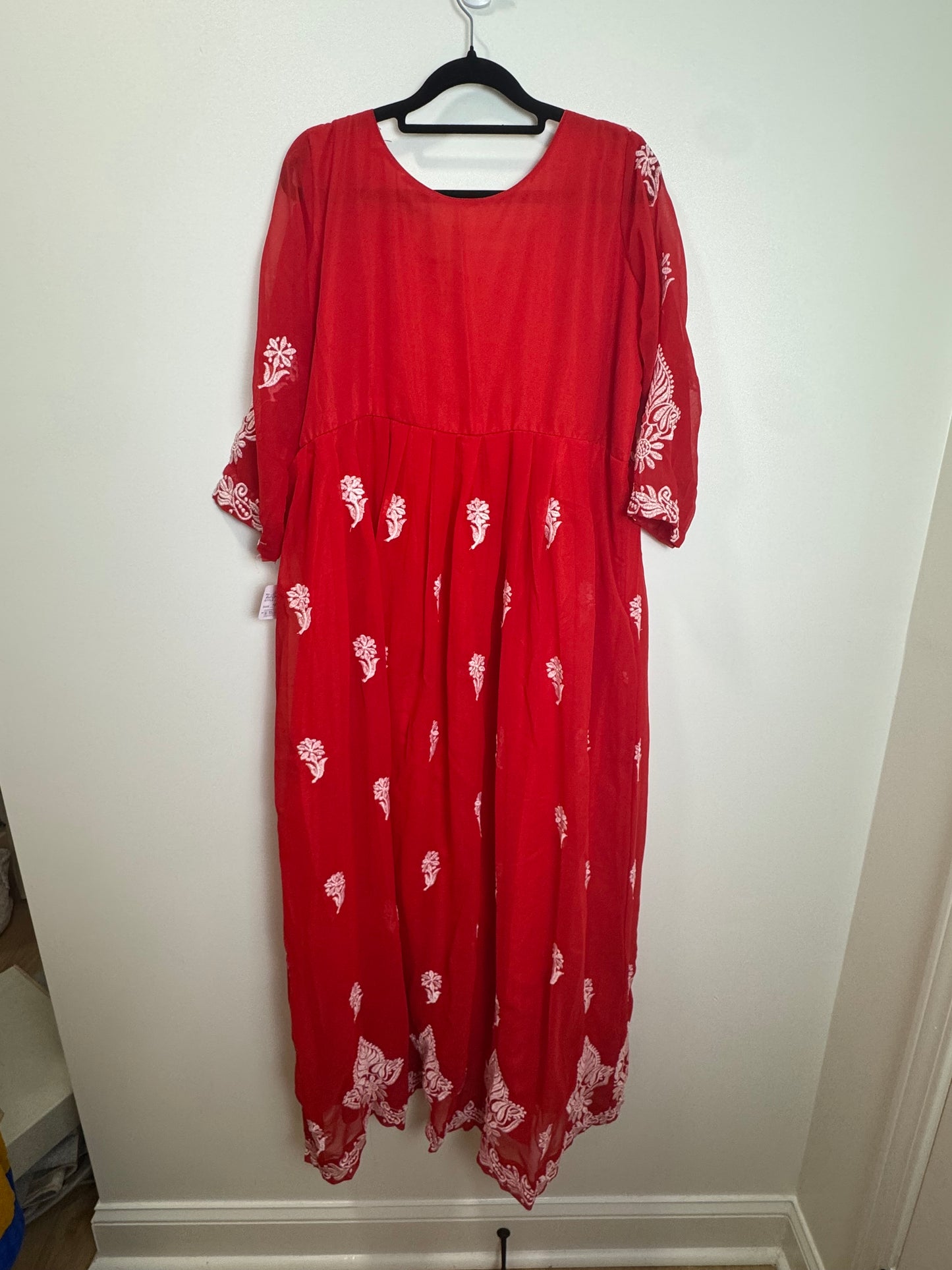 Red white gown - 40