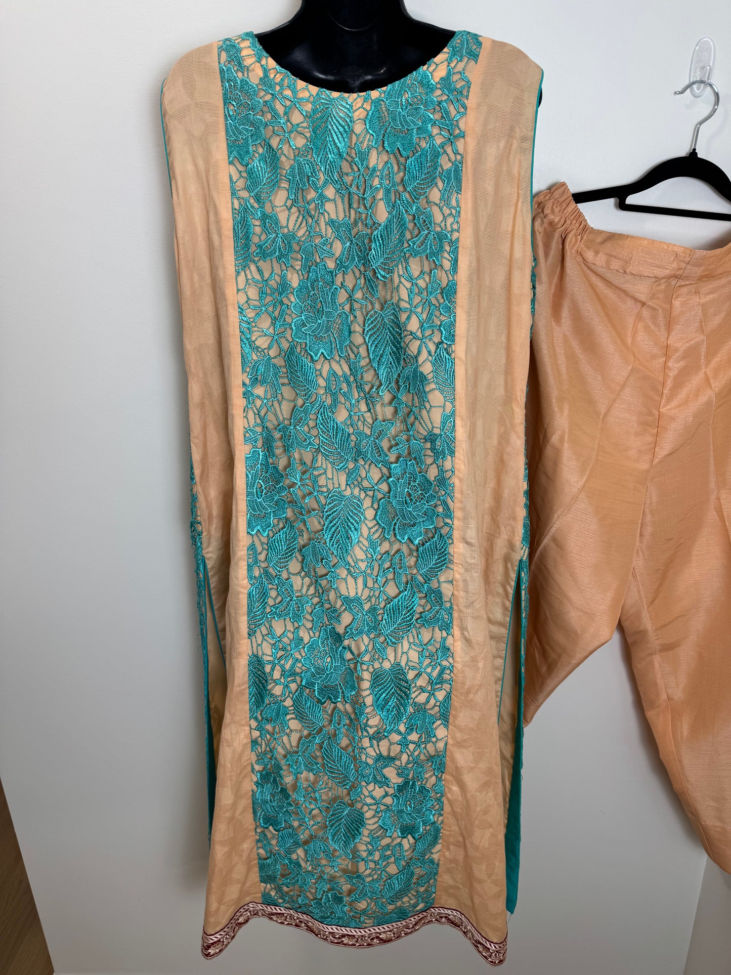 Beige Teal - 44