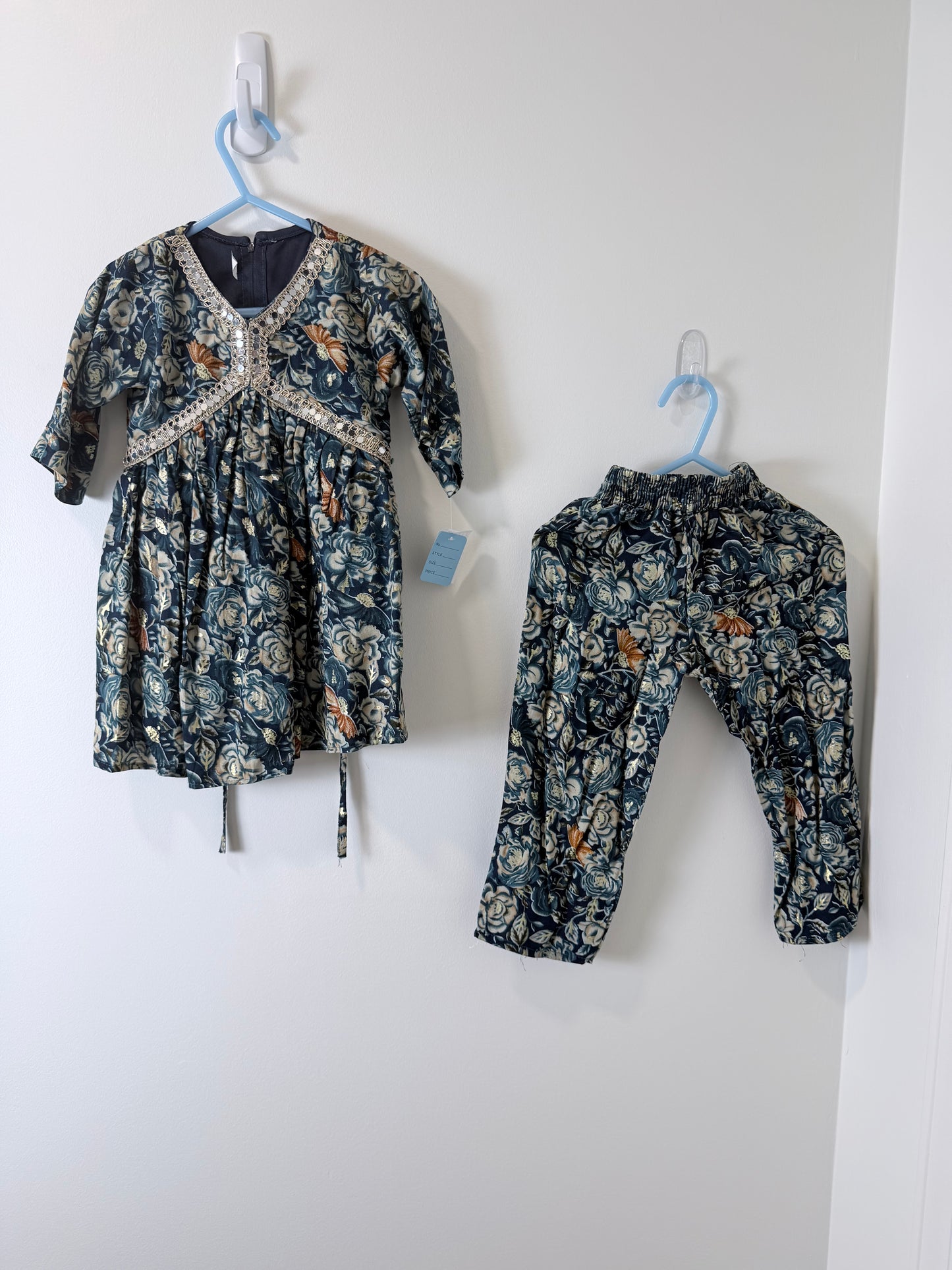 Navy Floral - Kids Size 18