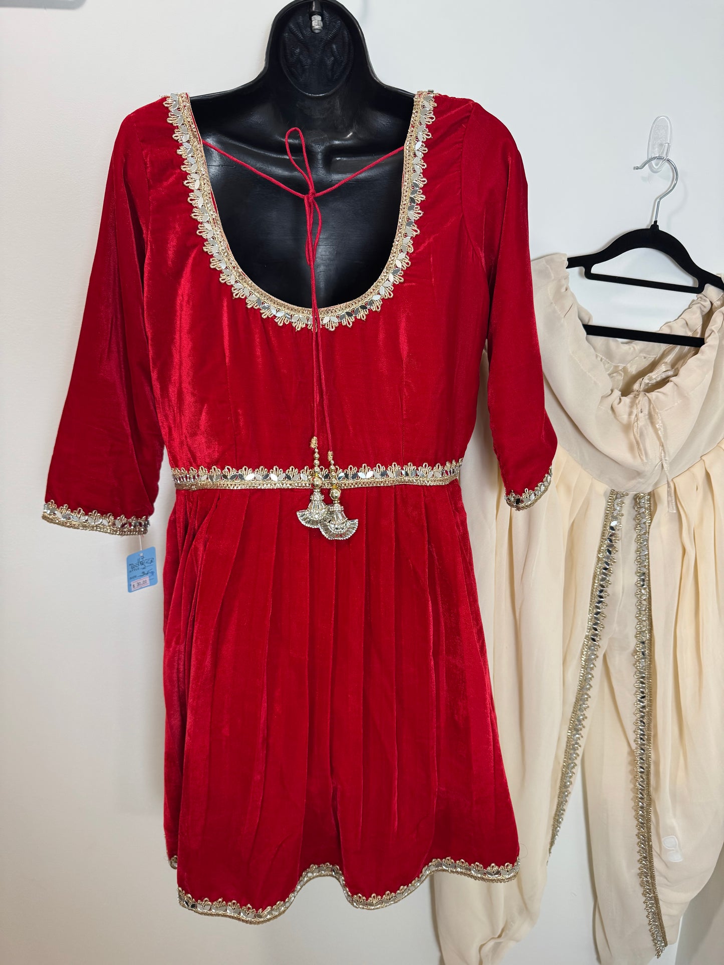 Red Beige - 36