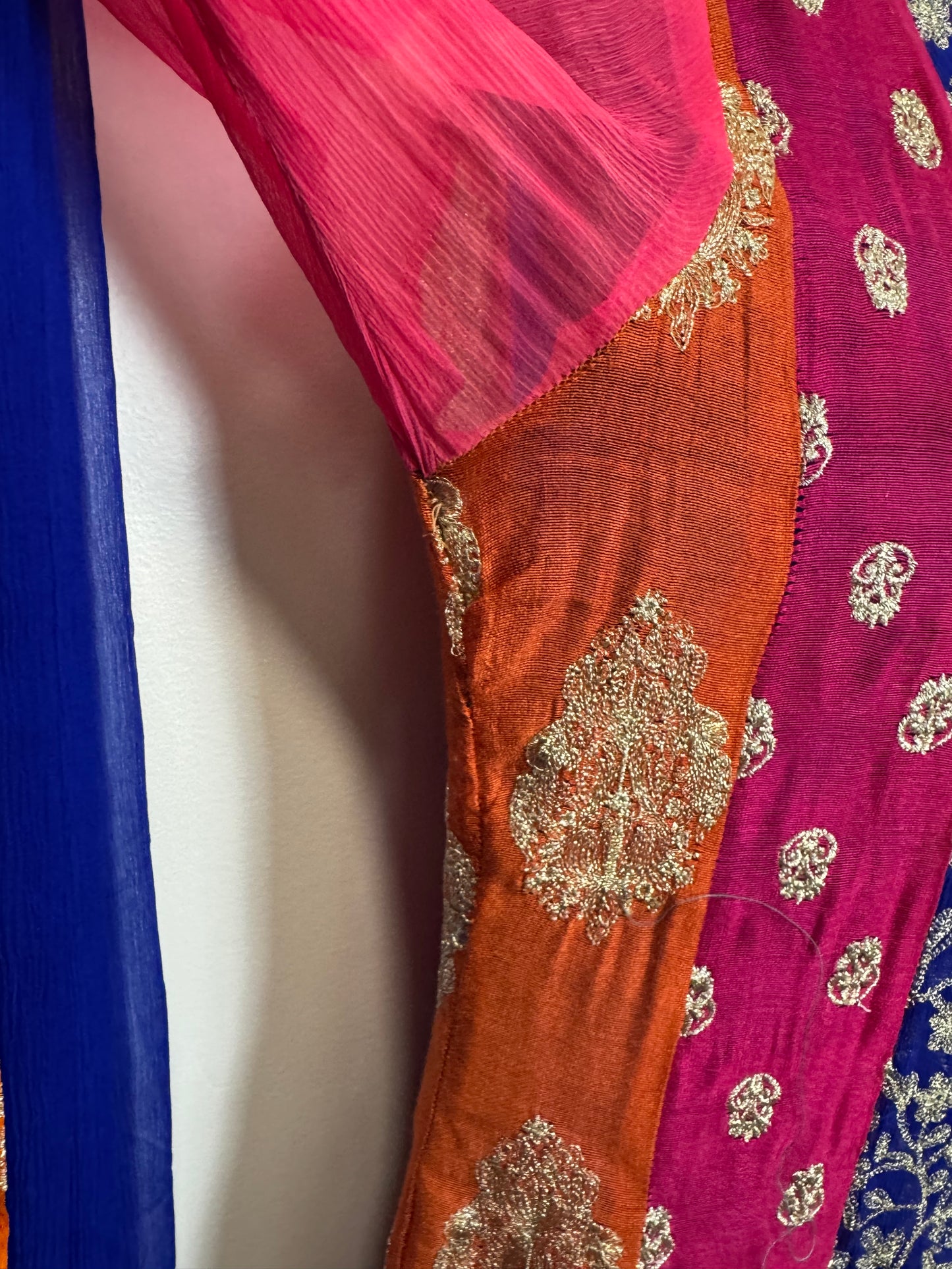 Pink Blue Gold - 38