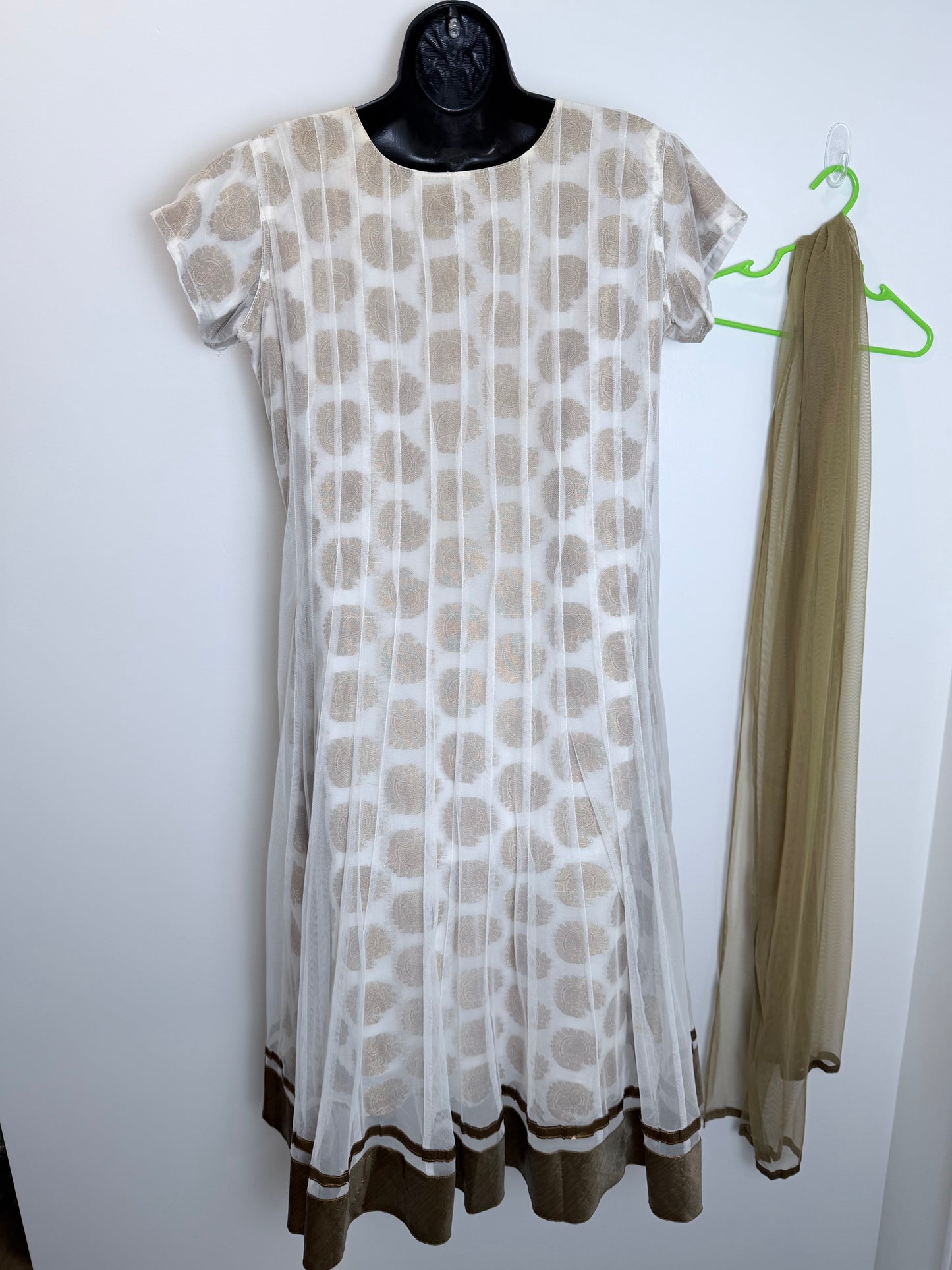 White Gold - Size 40
