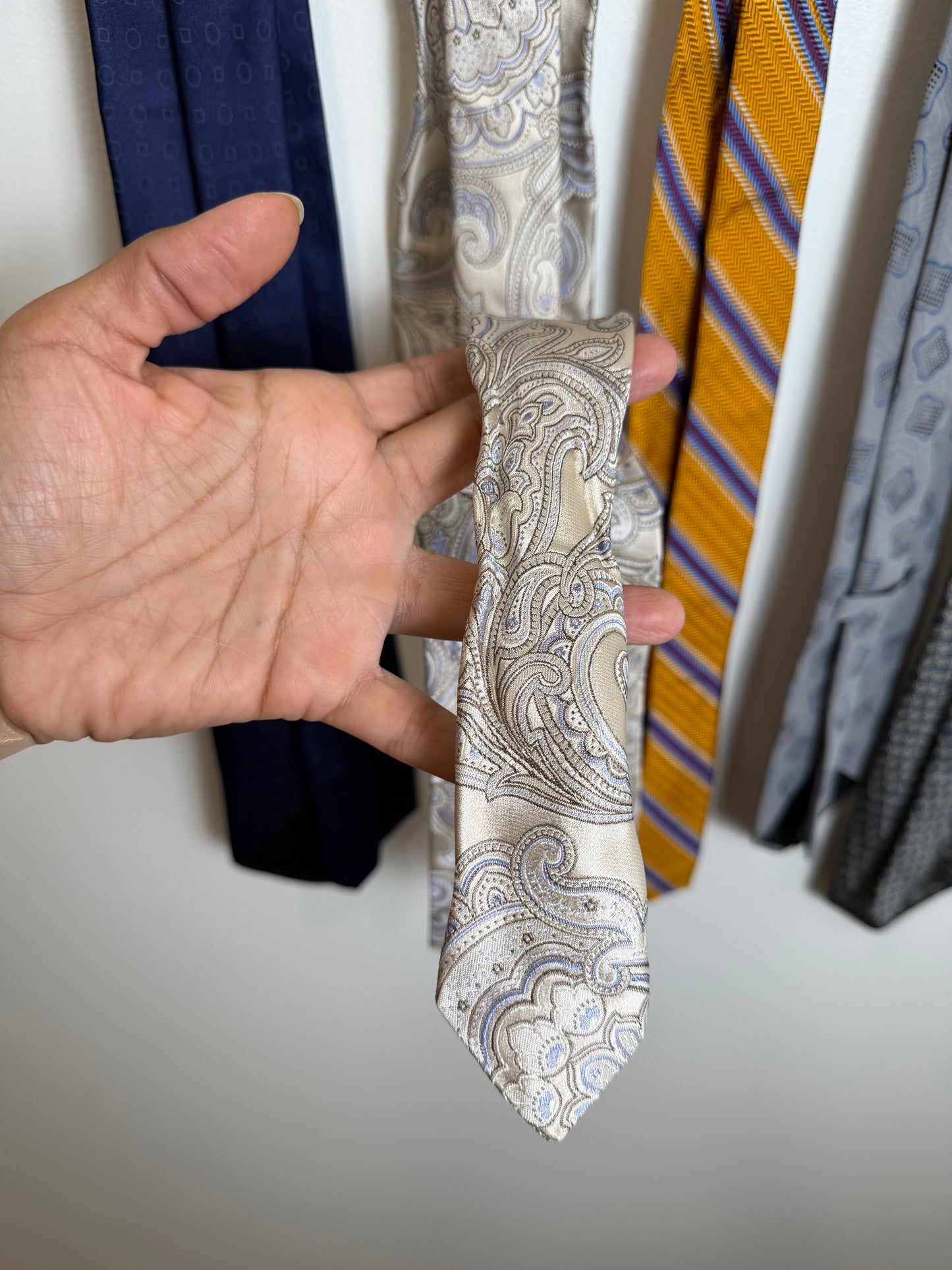 Vintage Designer Men’s Tie Lot of 5 – DKNY, Ike Behar, Robert Talbott, Brandini & Stockton