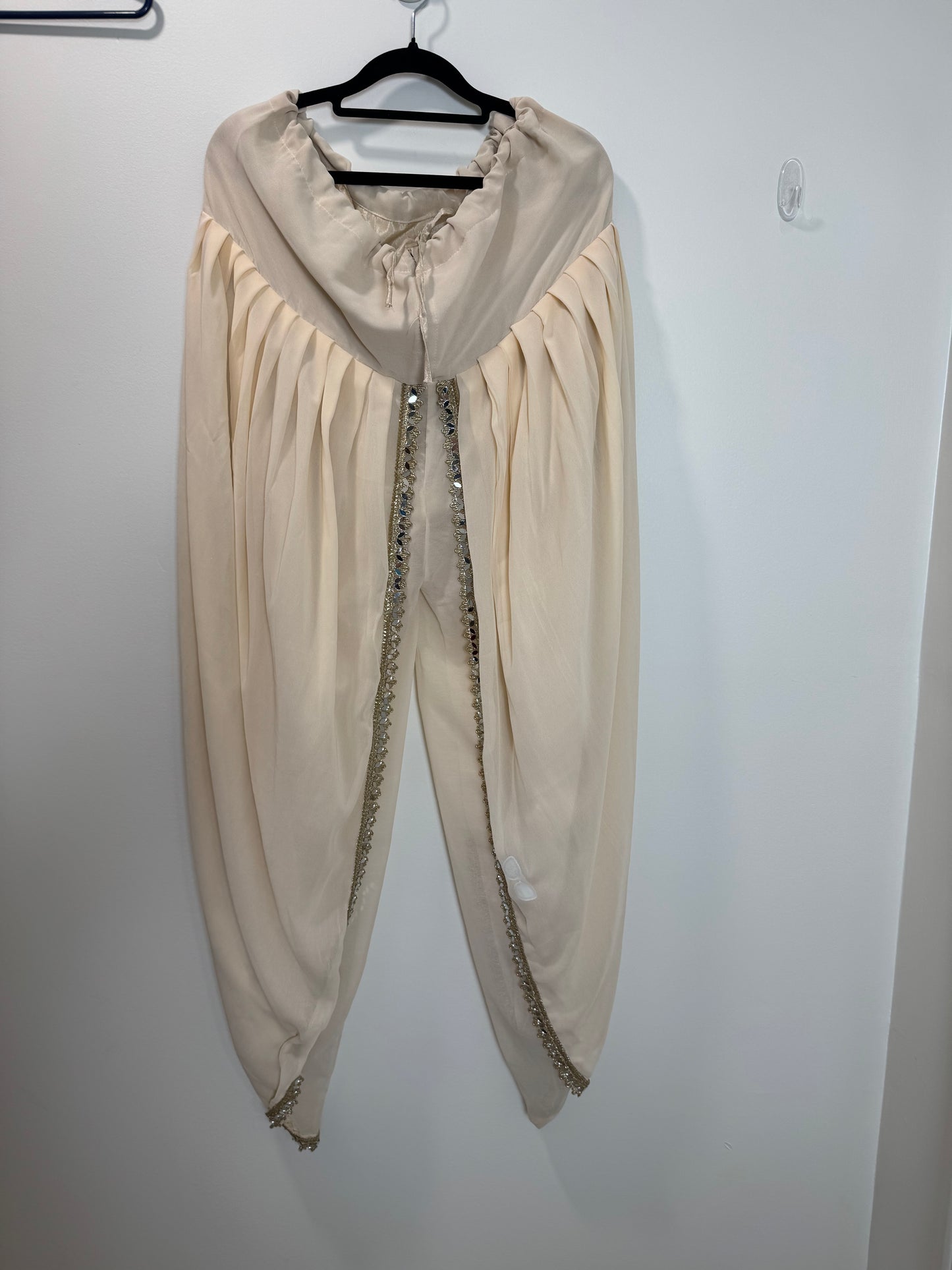 Red Beige - 36