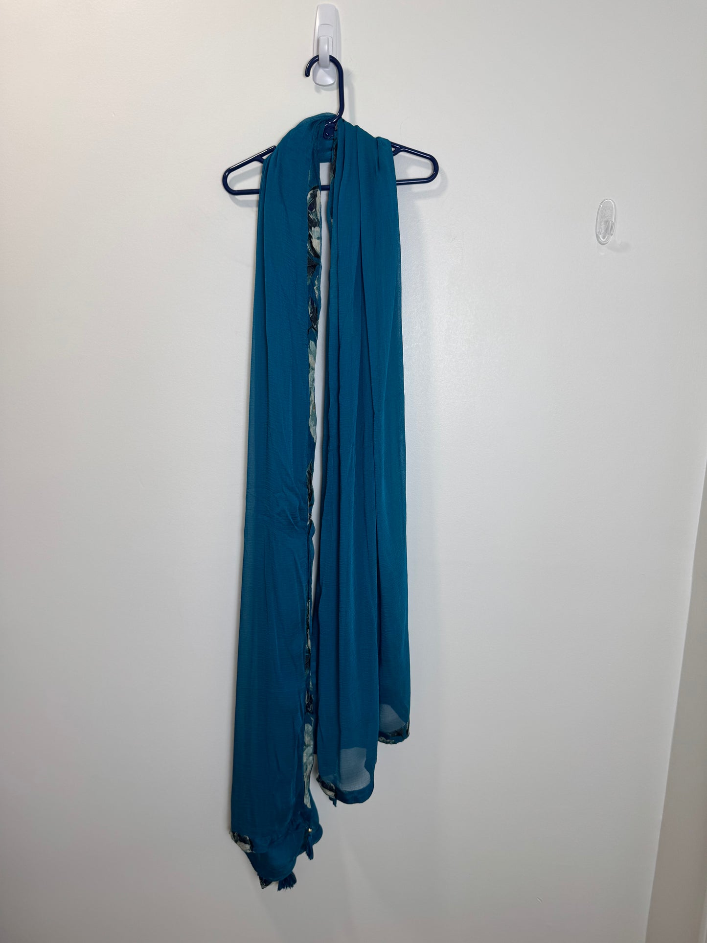 Blue Floral NWT - 38