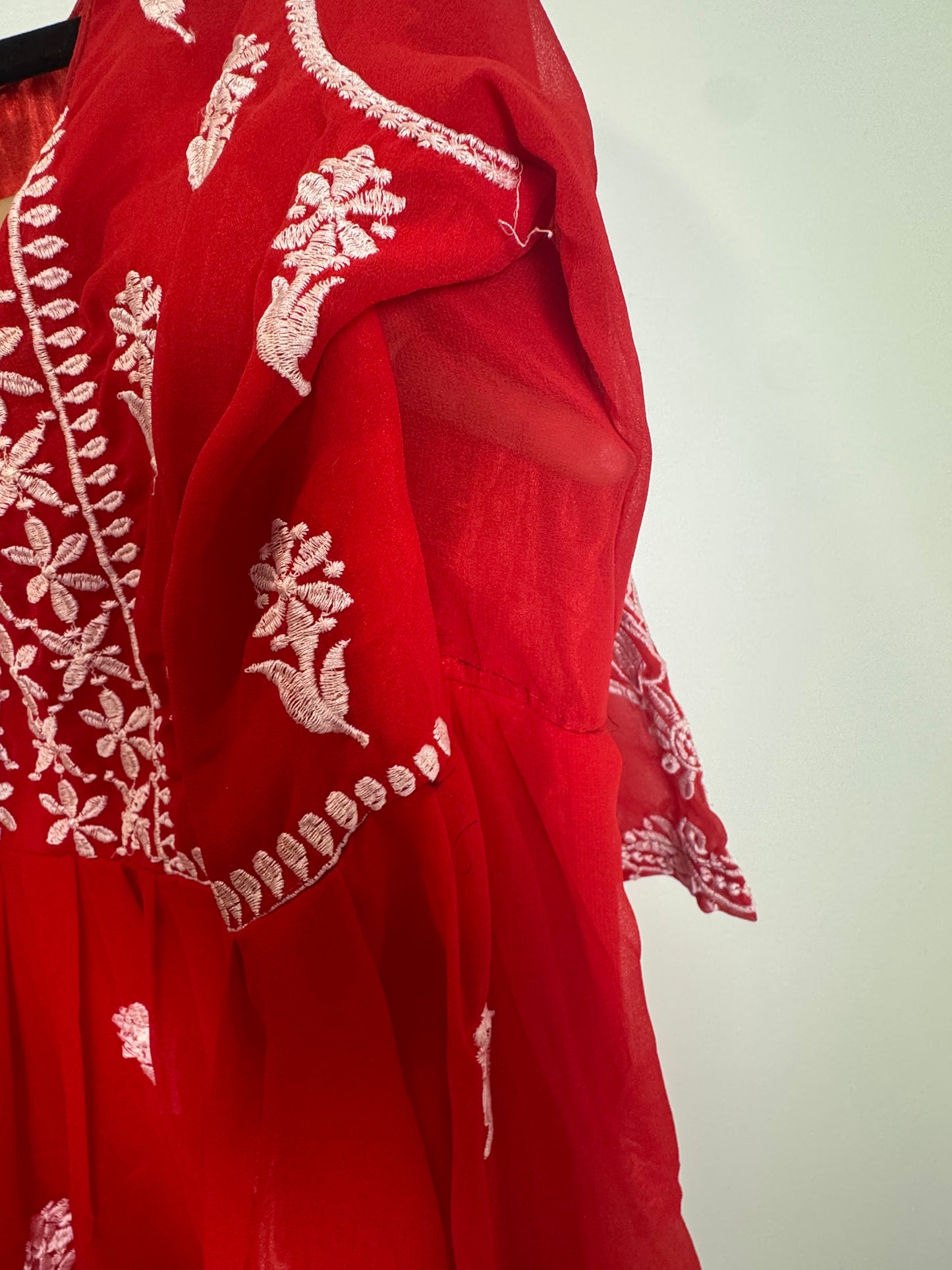 Red white gown - 40