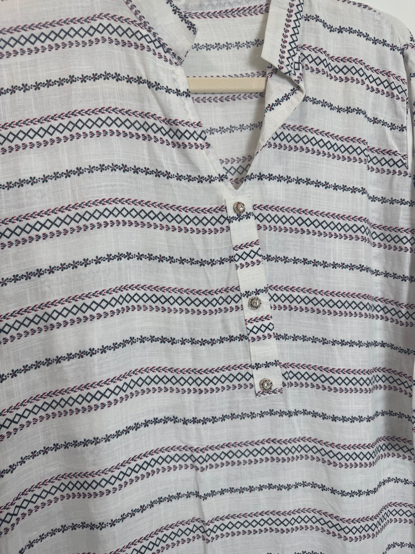 White Black Lines Kurta - 38