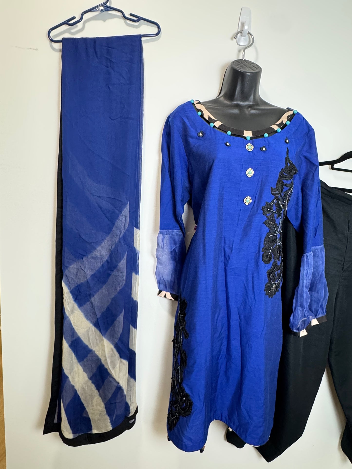 Blue Black - 44