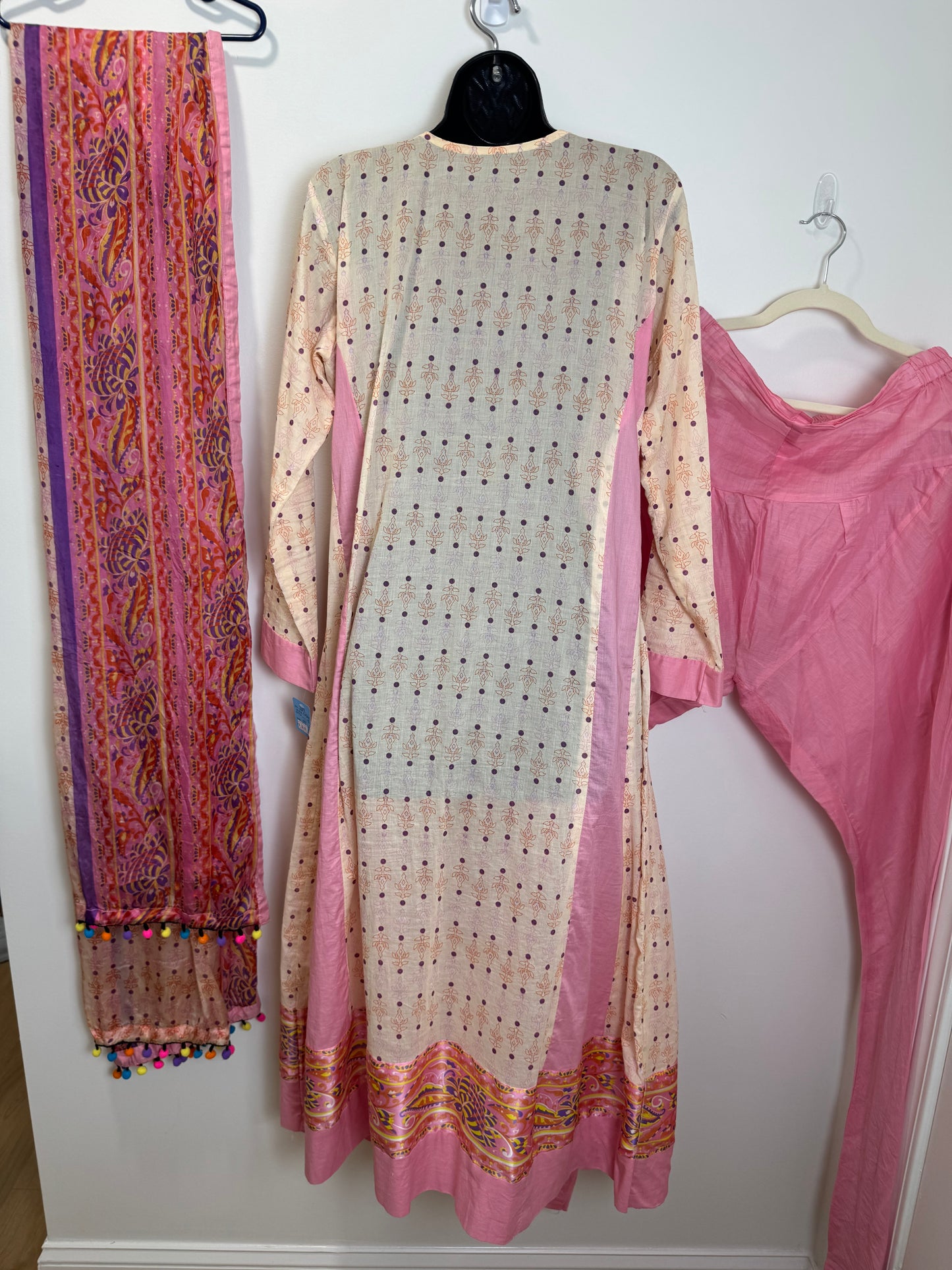 Beige Pink Purple - 44