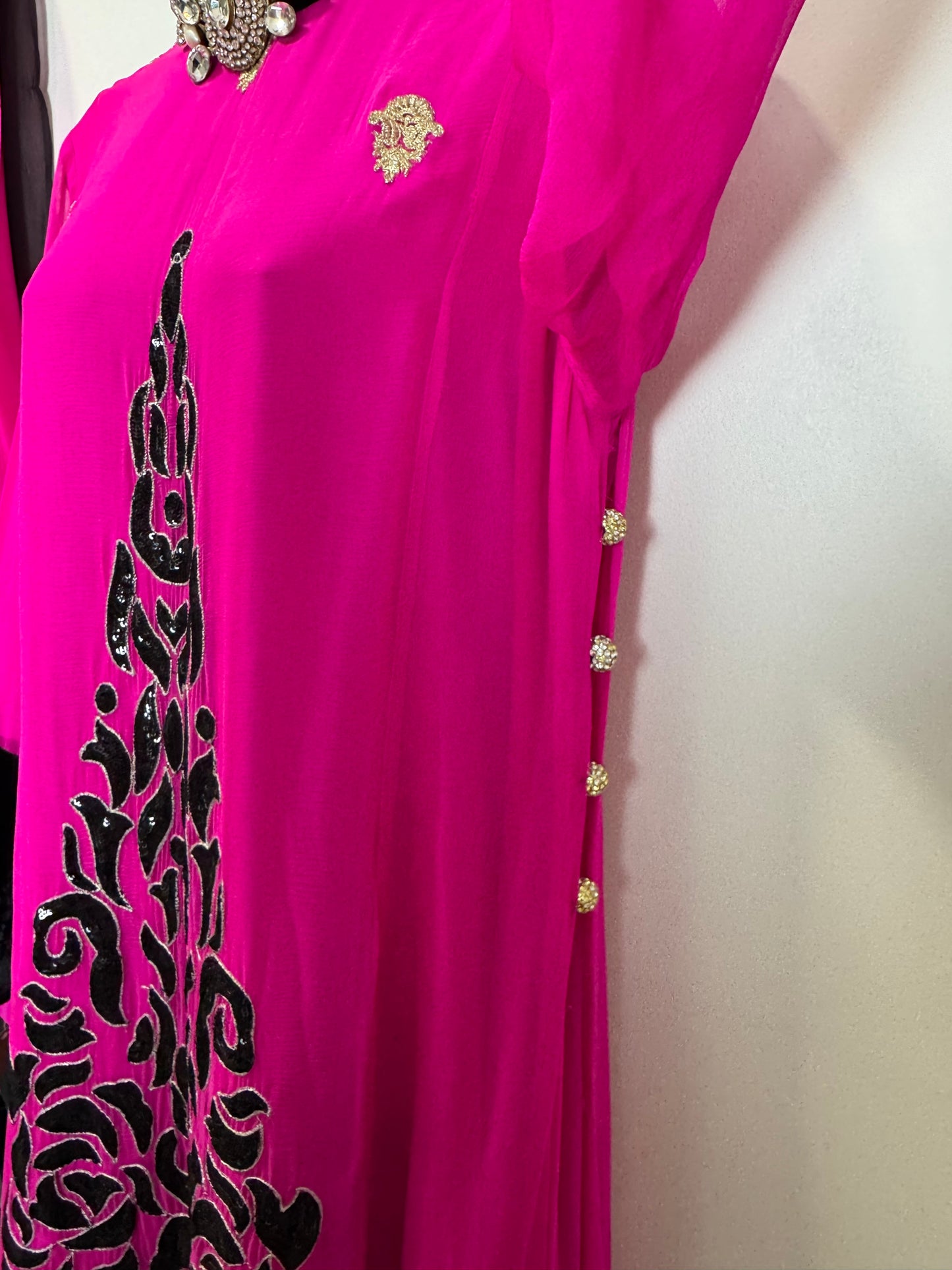 Pink Black - 42