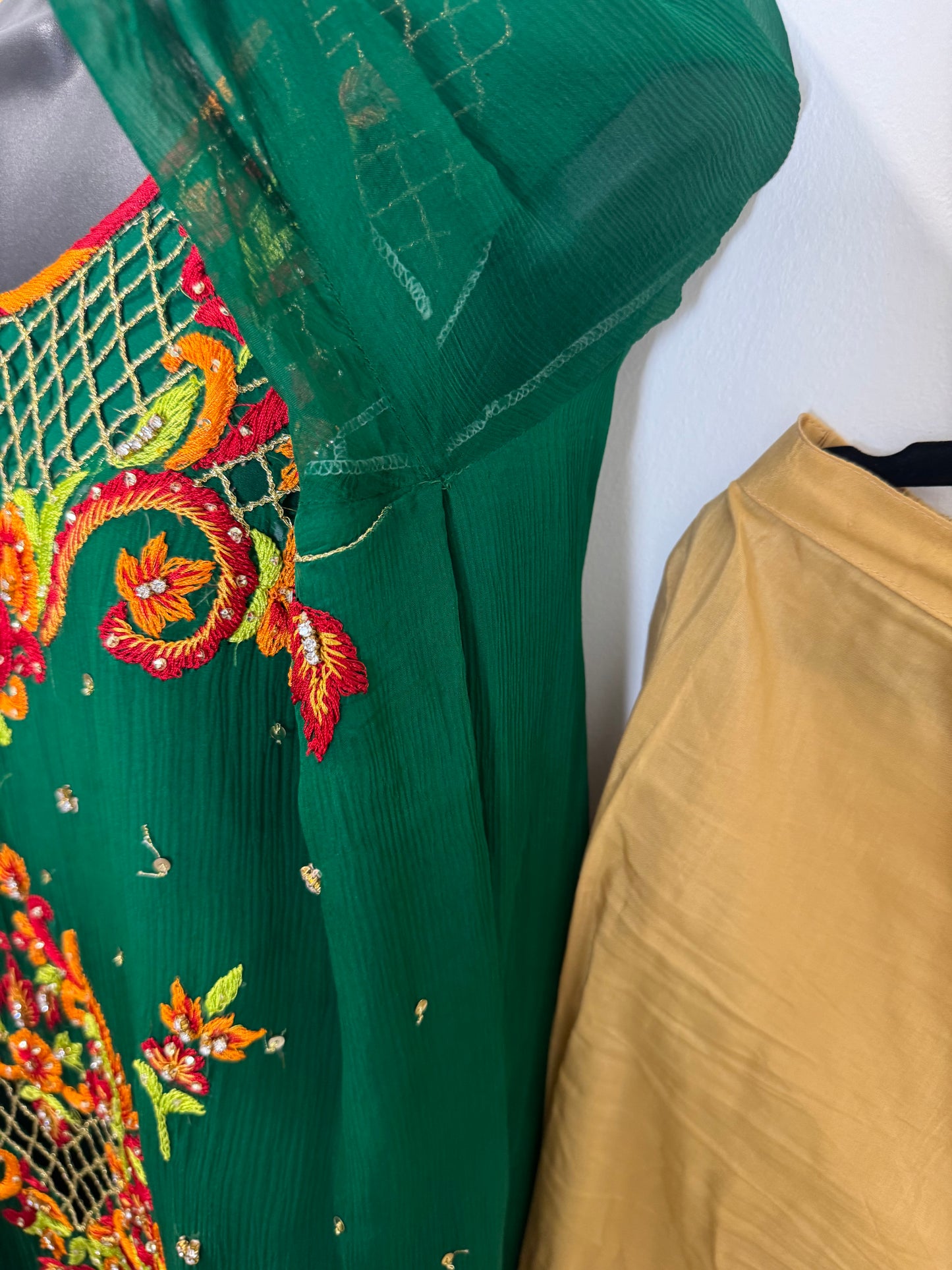 Green Mustard - 38