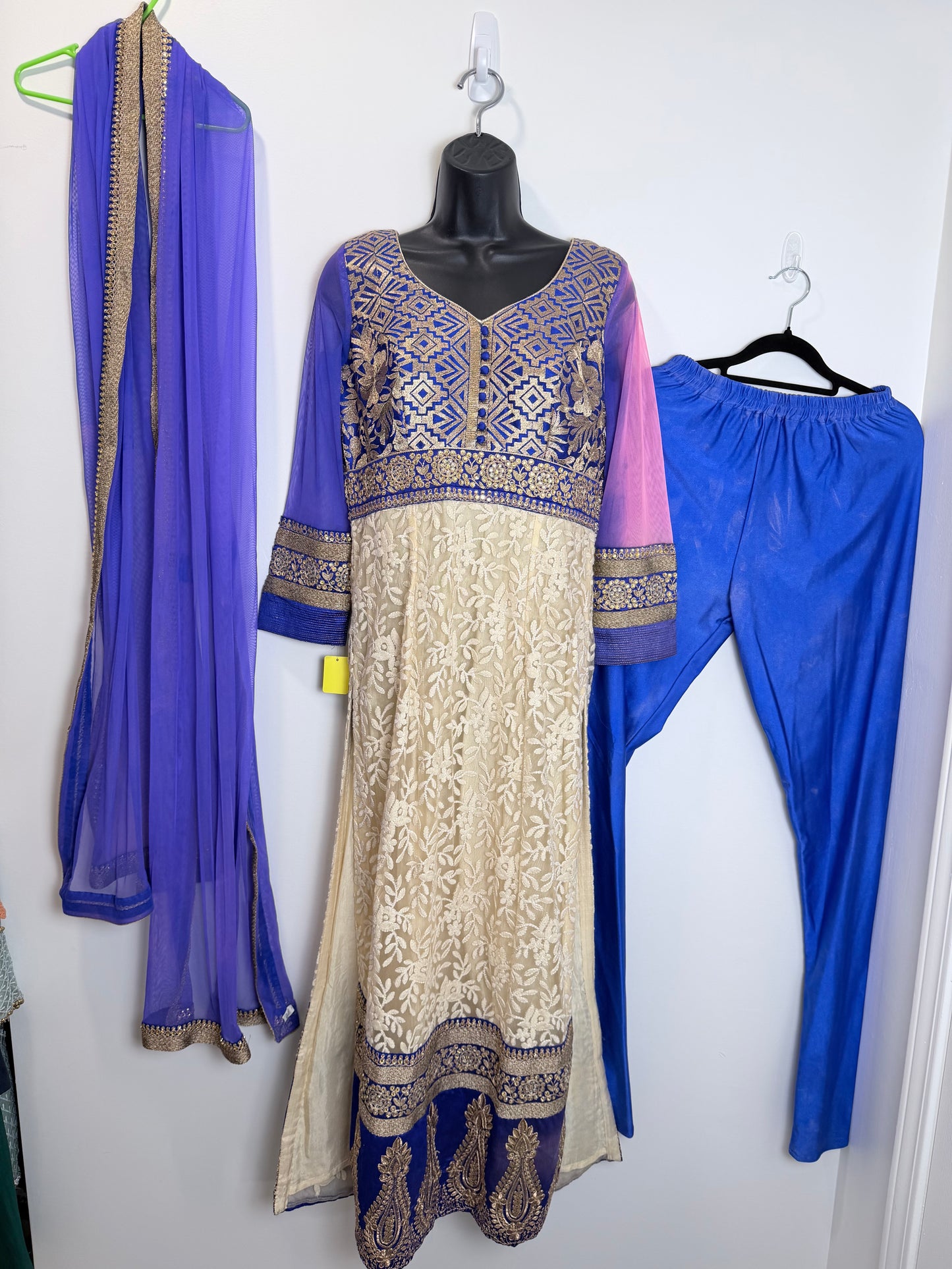 Blue Gold - Size 36