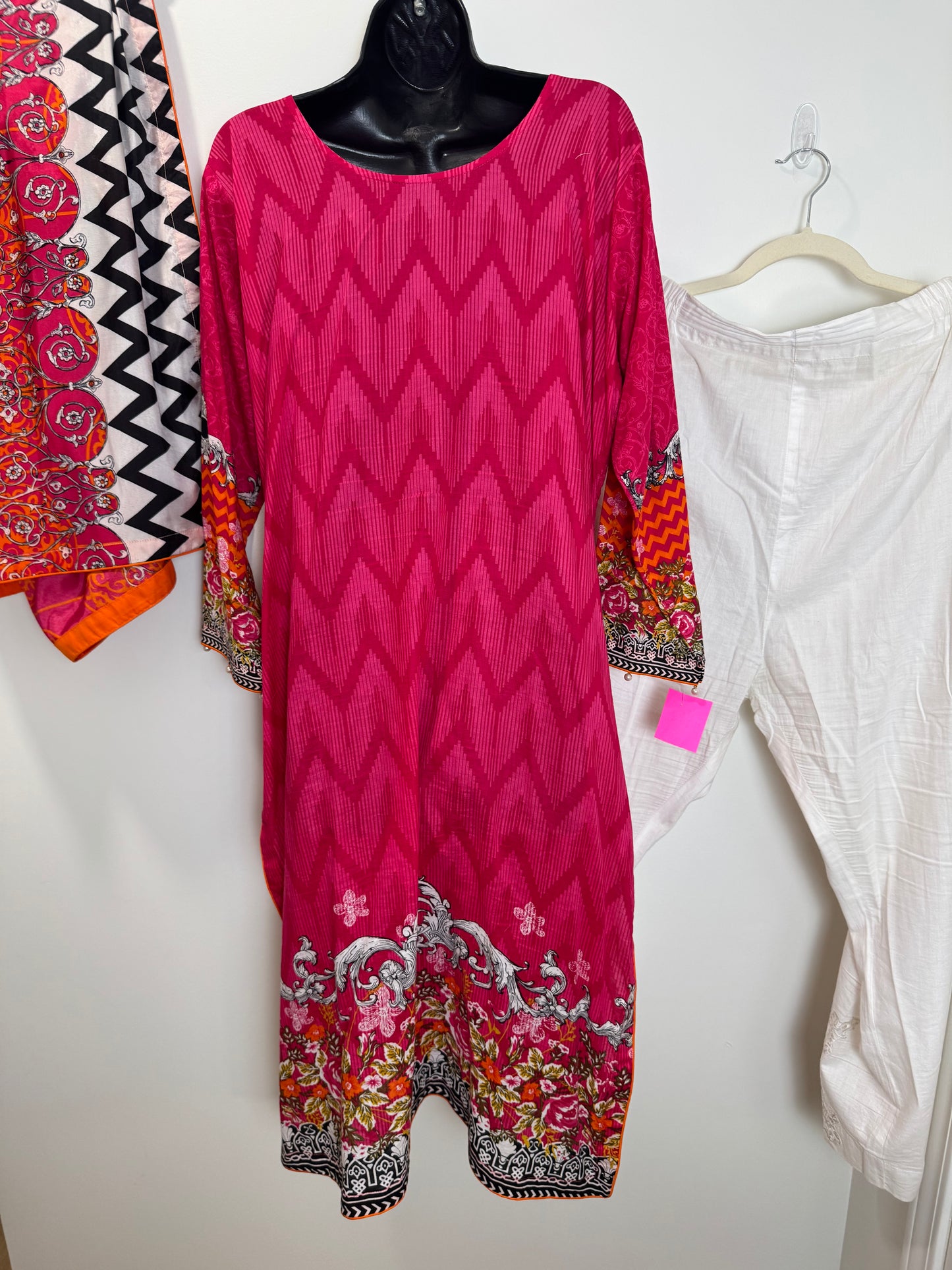 Pink Orange White - 44