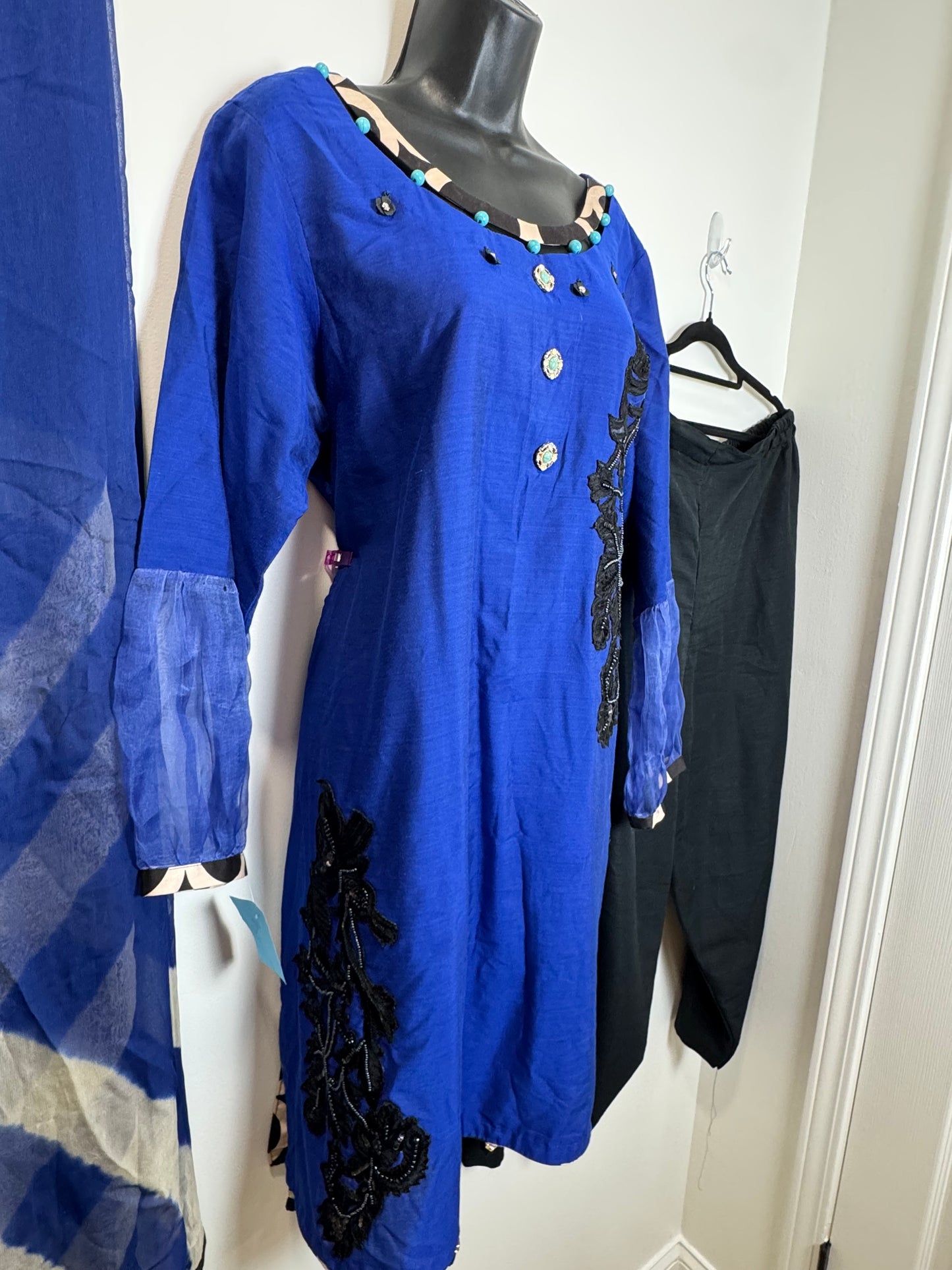 Blue Black - 44