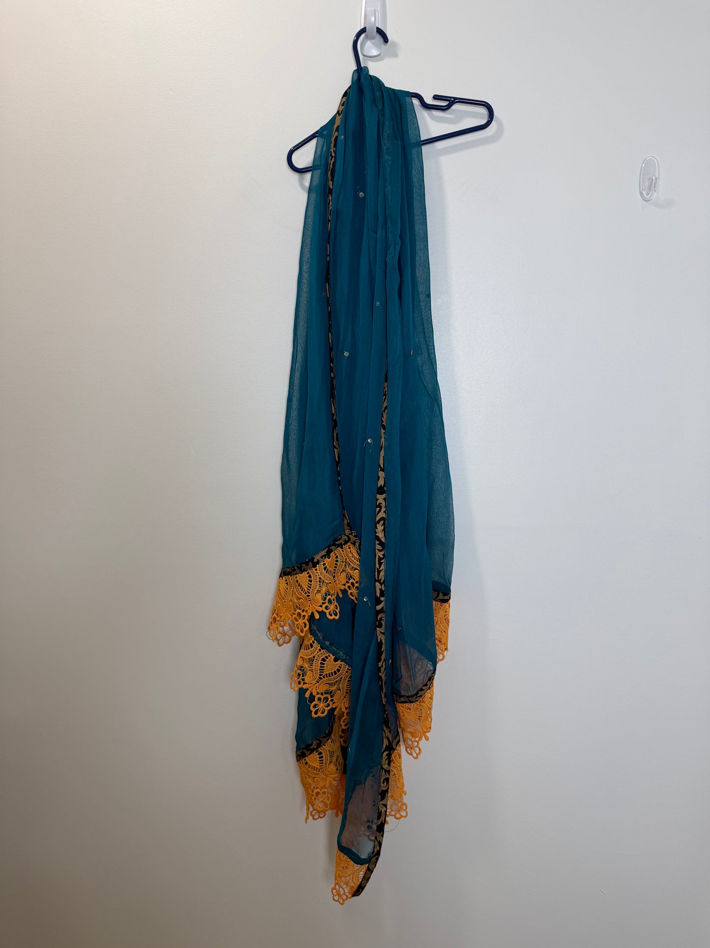 Blue Yellow Lace - 36