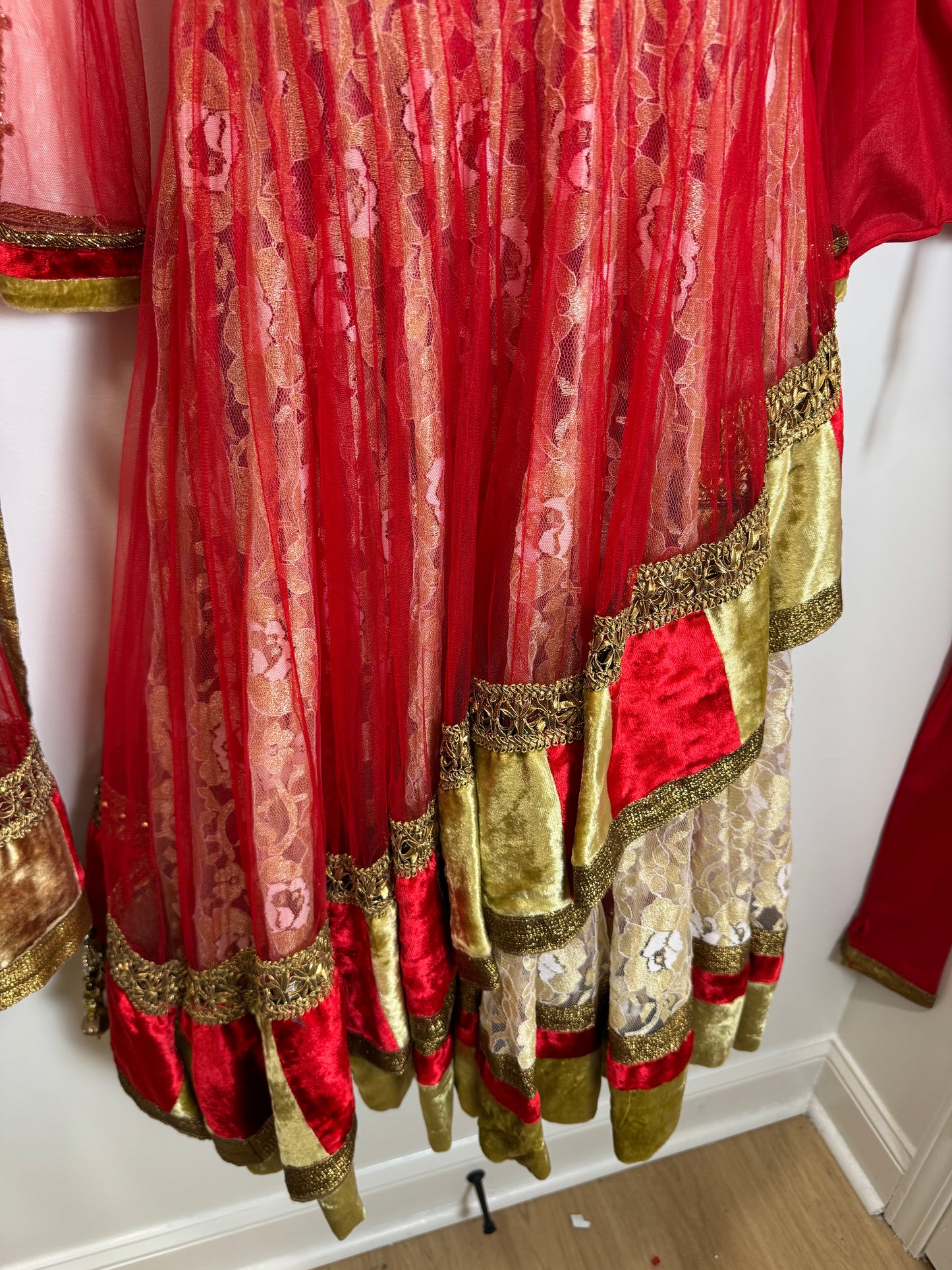 Red Gold - 36