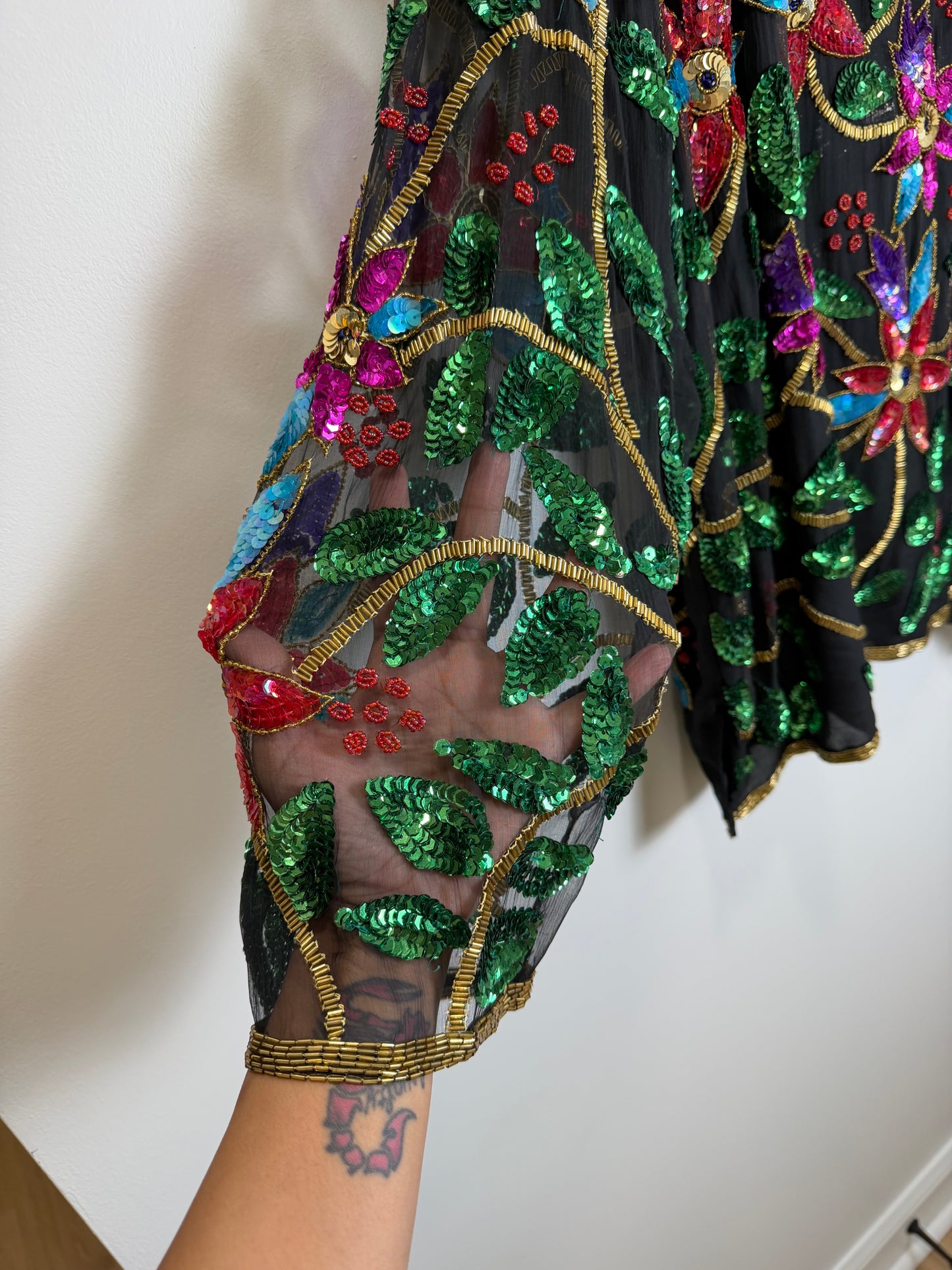 Vintage India Silk Sequin Beaded Floral Jacket Top Black 3X Boho Art Wear