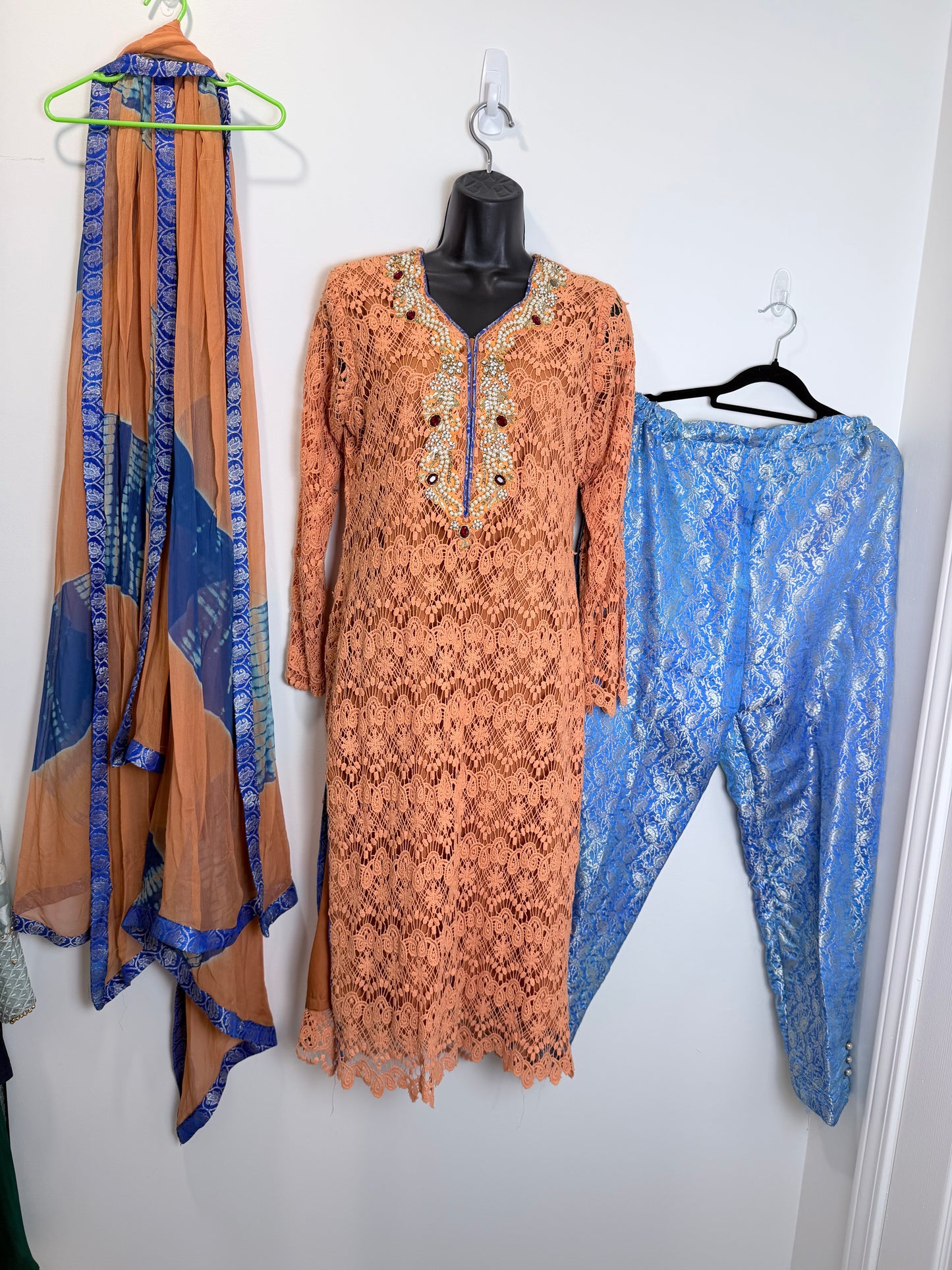 Orange Blue - Size 36