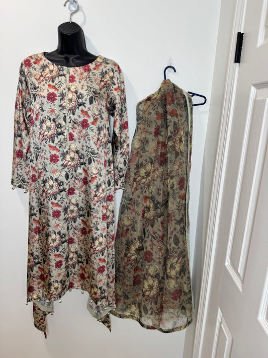 Beige Floral - 42