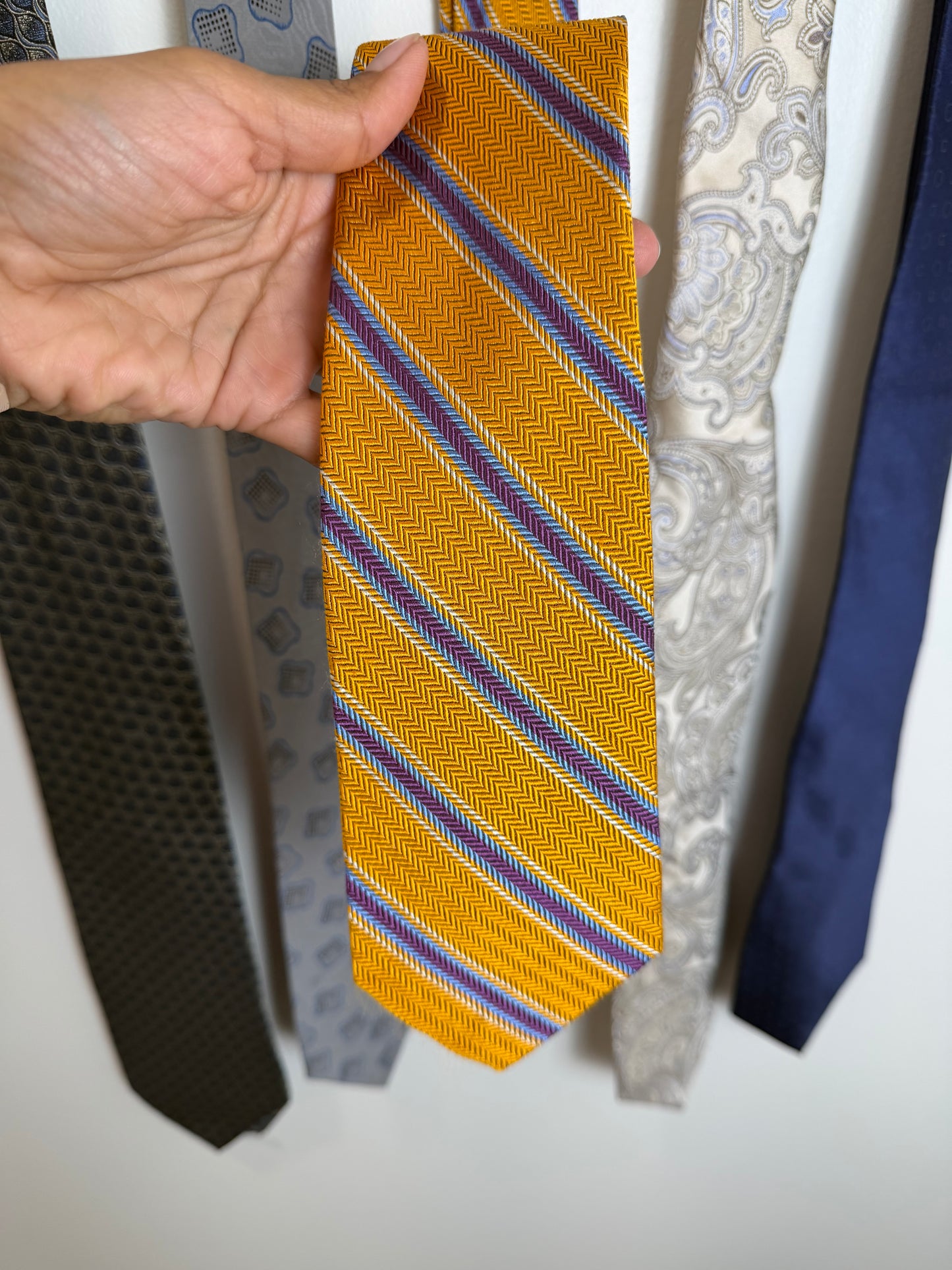 Vintage Designer Men’s Tie Lot of 5 – DKNY, Ike Behar, Robert Talbott, Brandini & Stockton