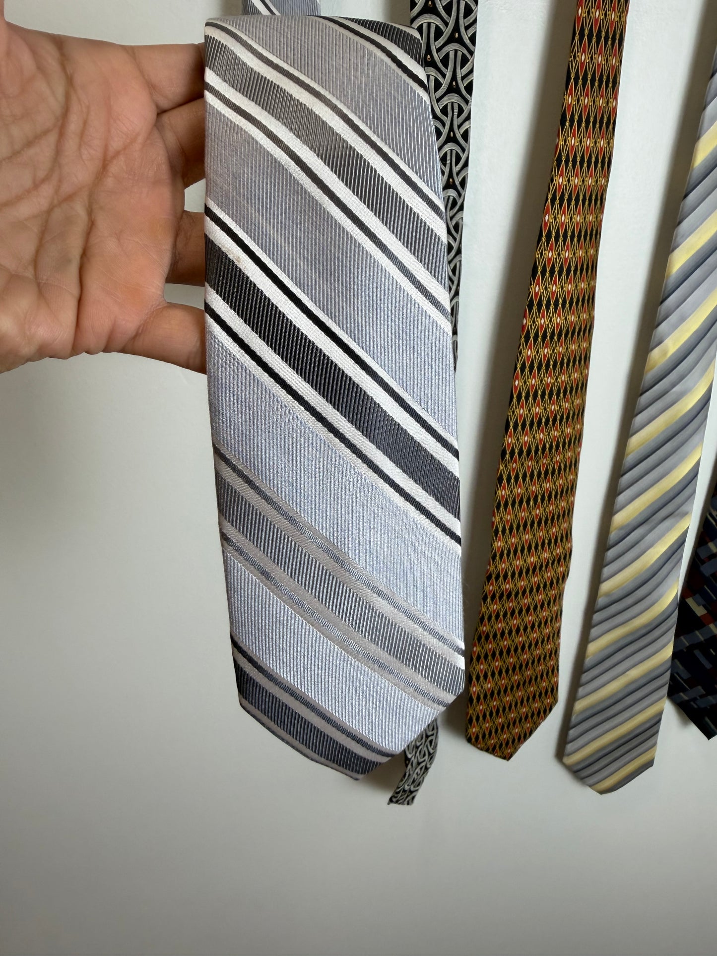 Men’s Designer Tie Lot of 5 Silk Paul Fredrick Per Luomo Henry Grethel