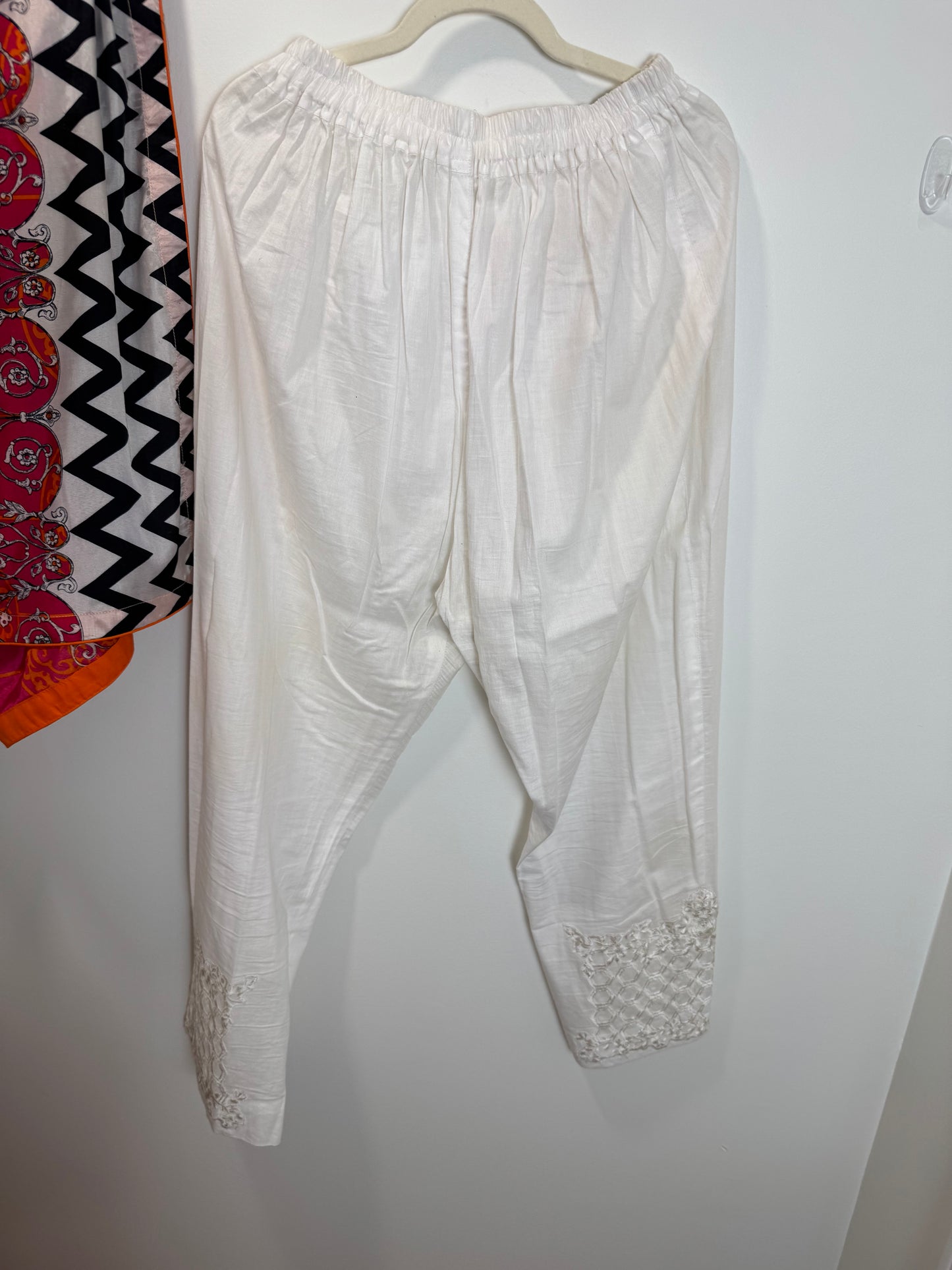 Pink Orange White - 44