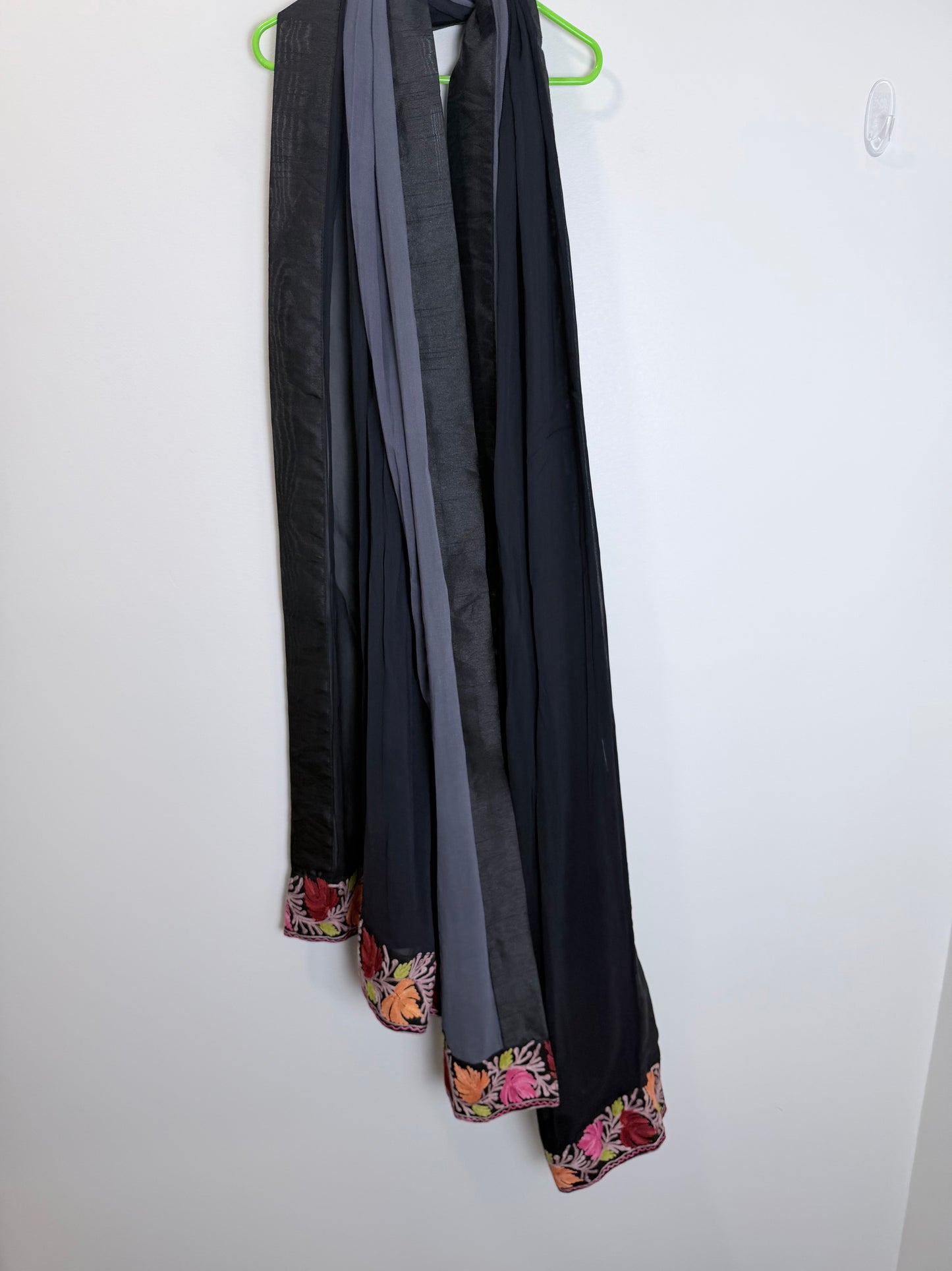 Black Gray - Size 36