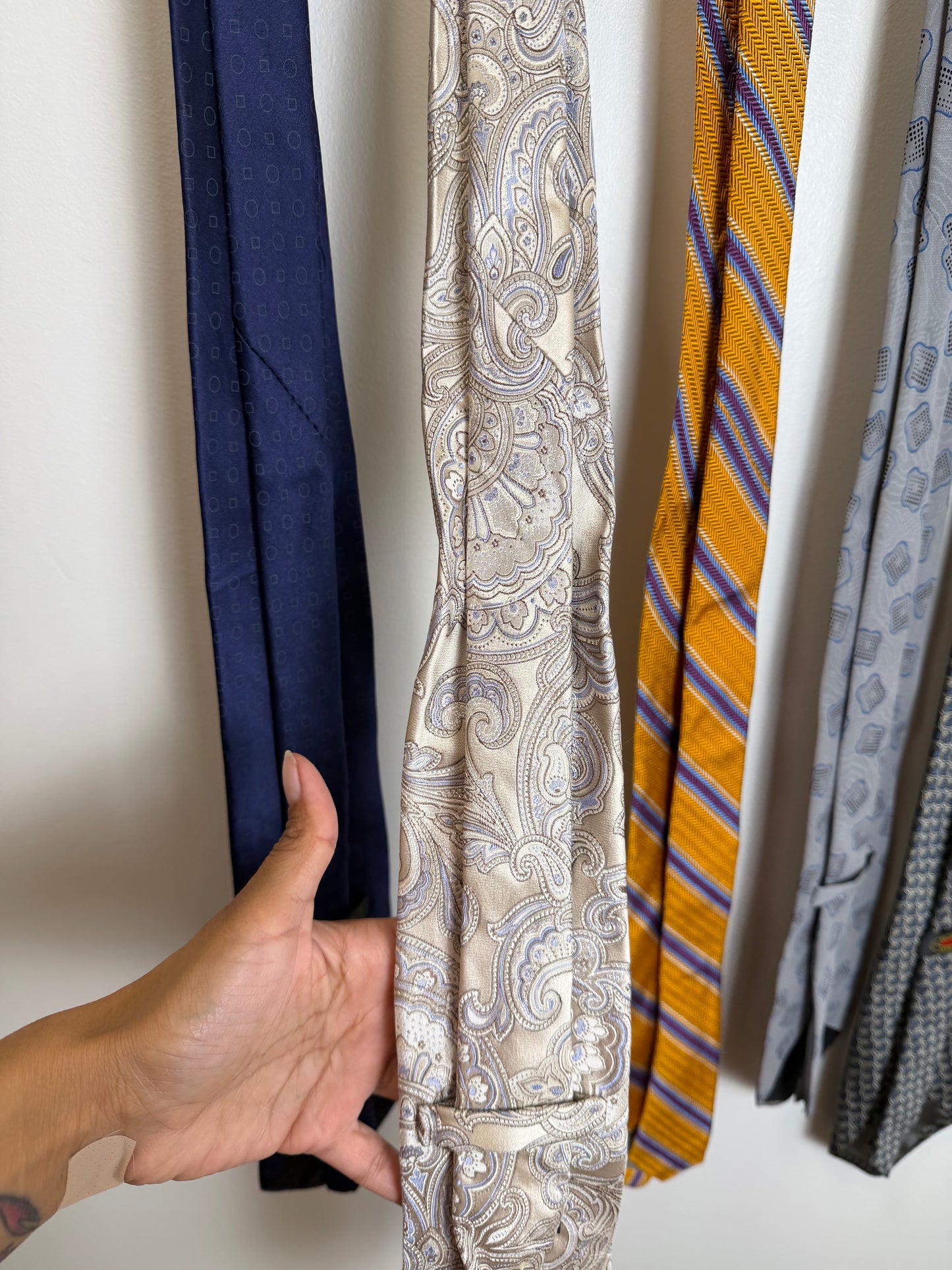 Vintage Designer Men’s Tie Lot of 5 – DKNY, Ike Behar, Robert Talbott, Brandini & Stockton