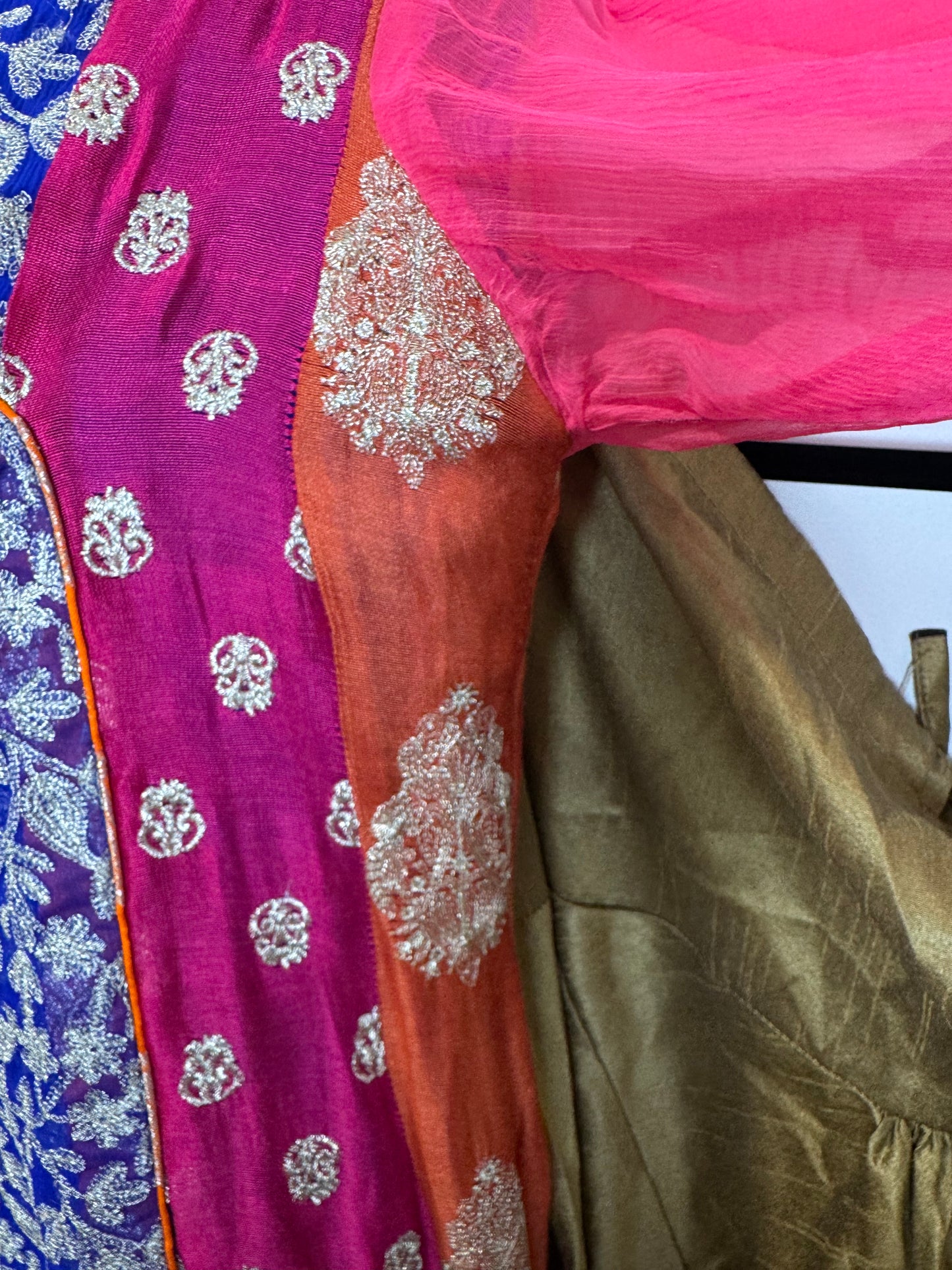 Pink Blue Gold - 38