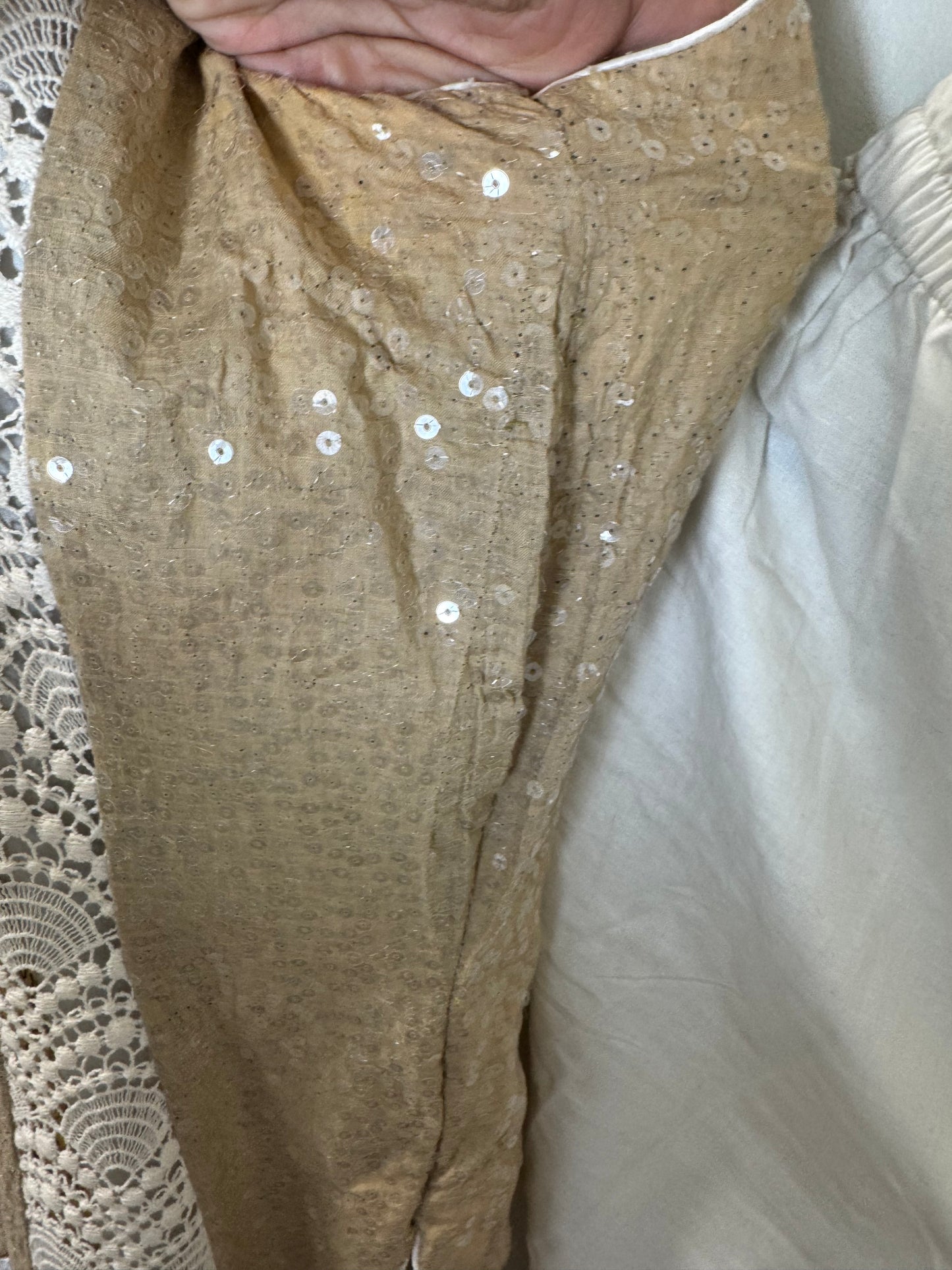 Beige White - 38
