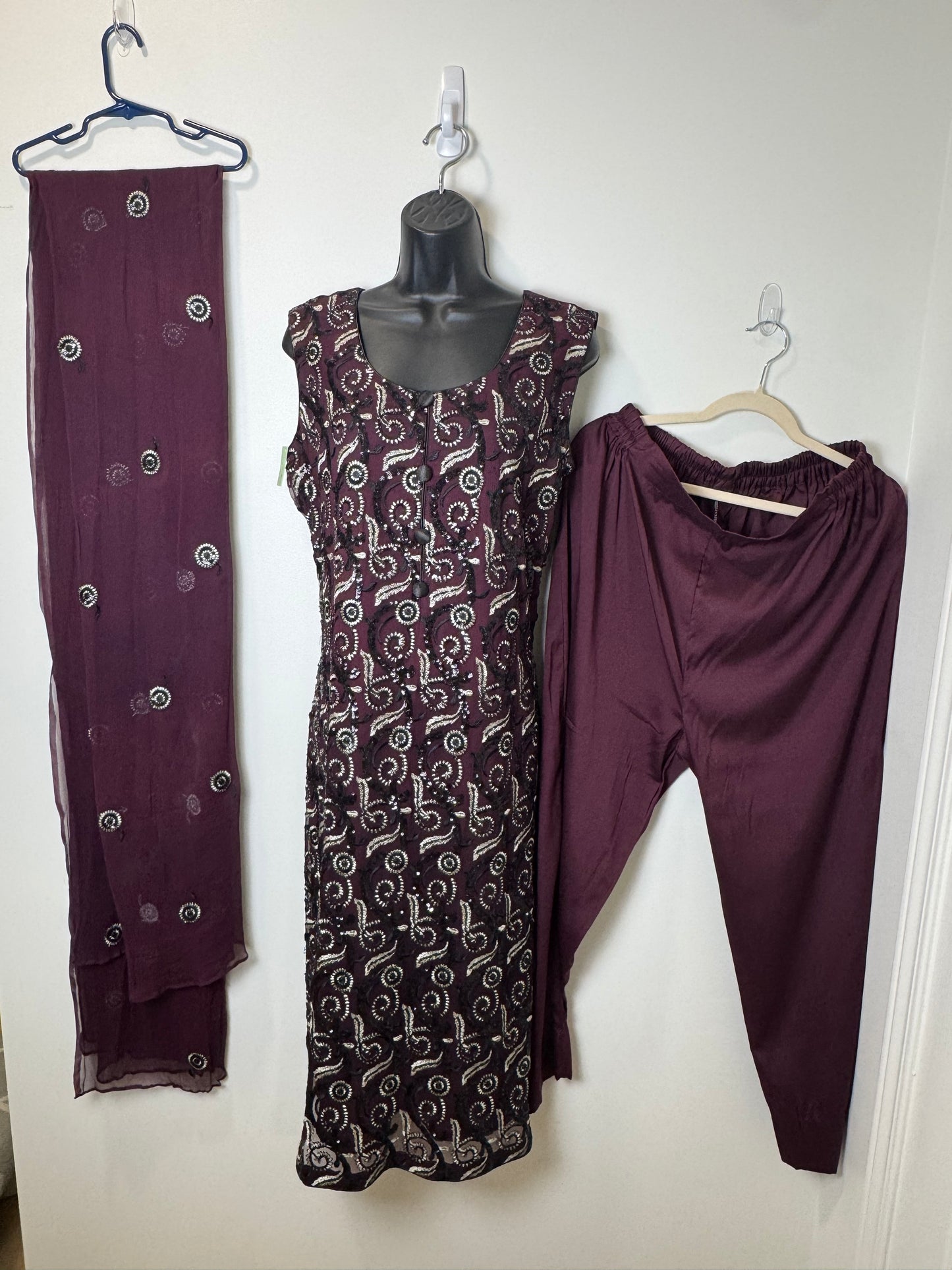 Maroon Circles Suit - 44