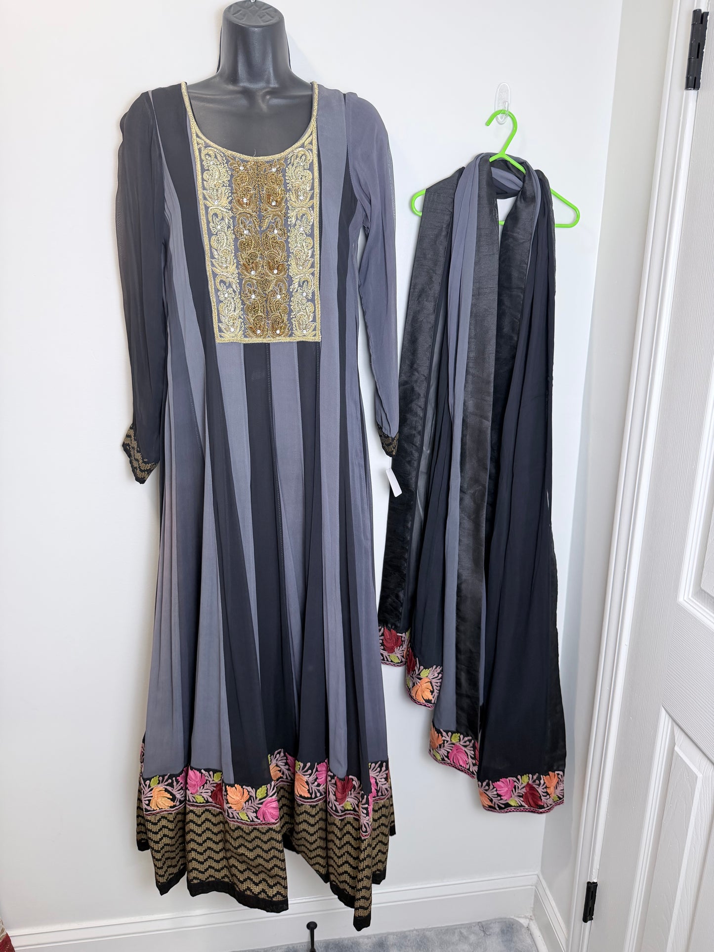Black Gray - Size 36