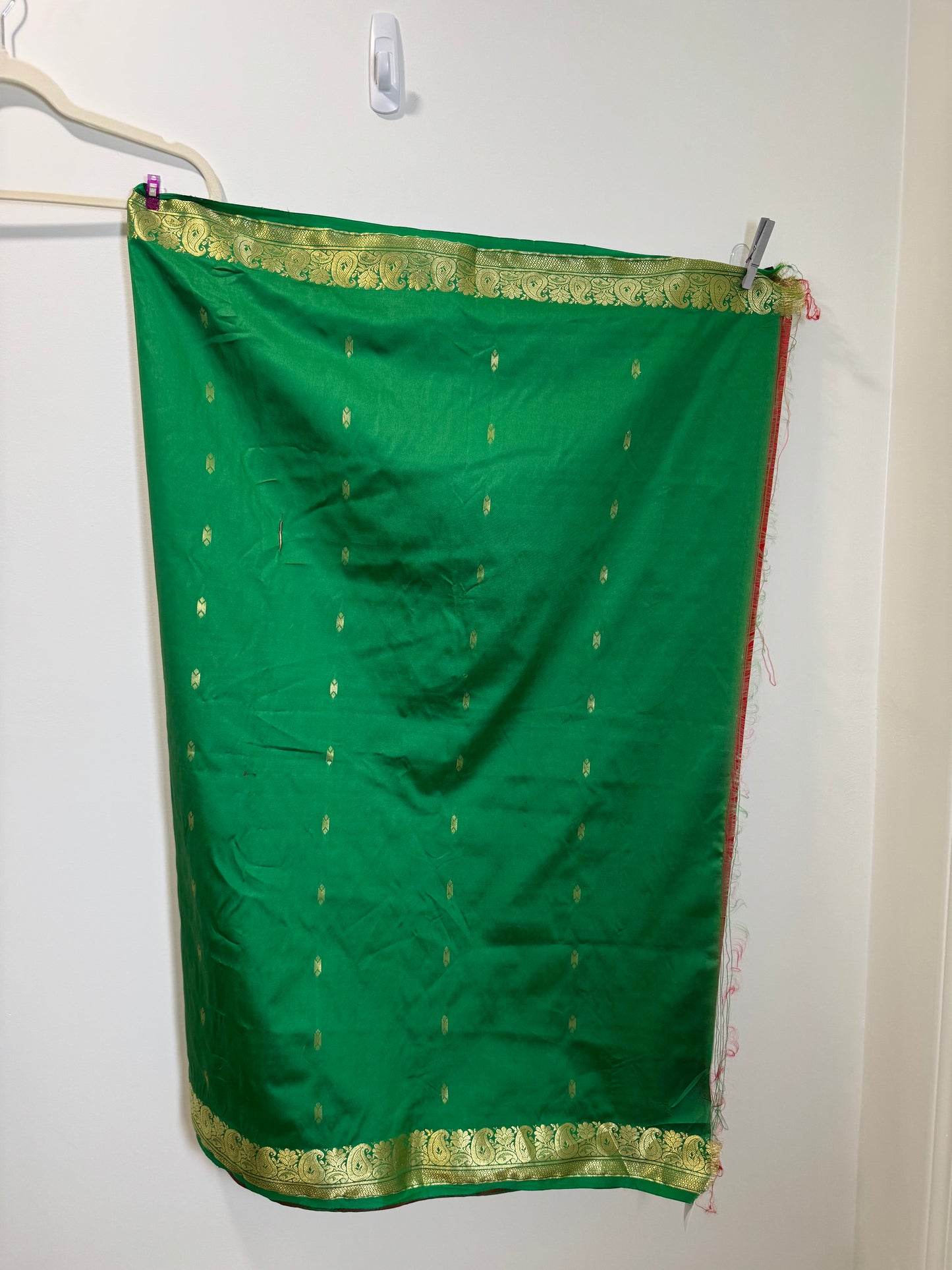 Red Green Unfinished Sari w/Blouse piece