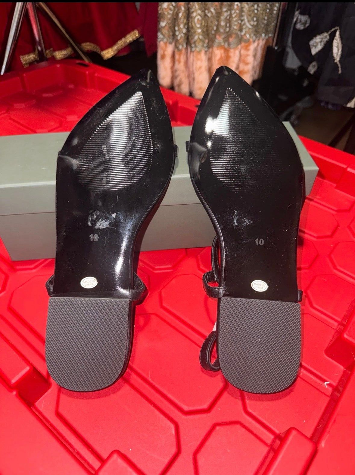 Black Flat Sandals - 10