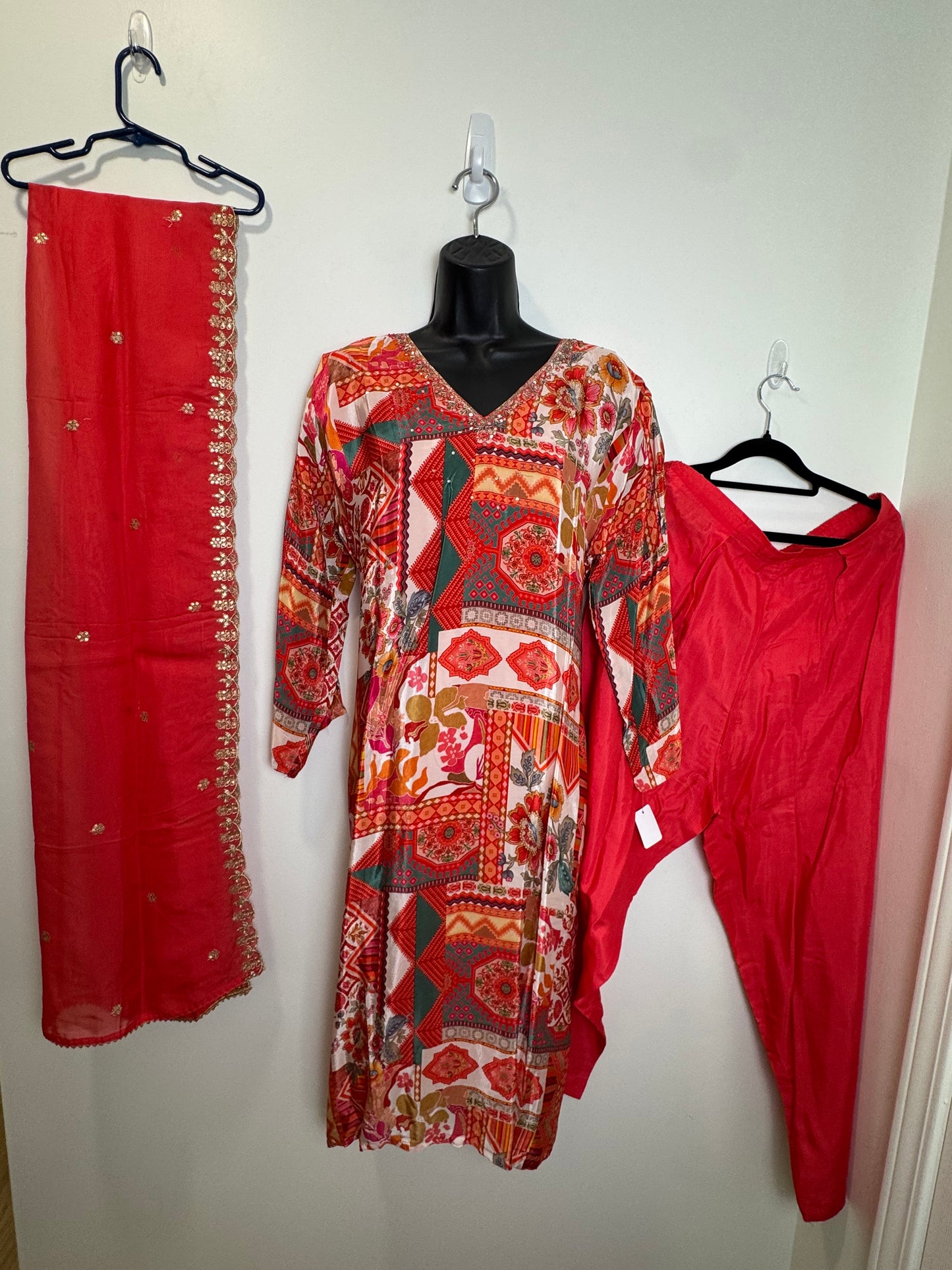 Orange Print Suit - 44