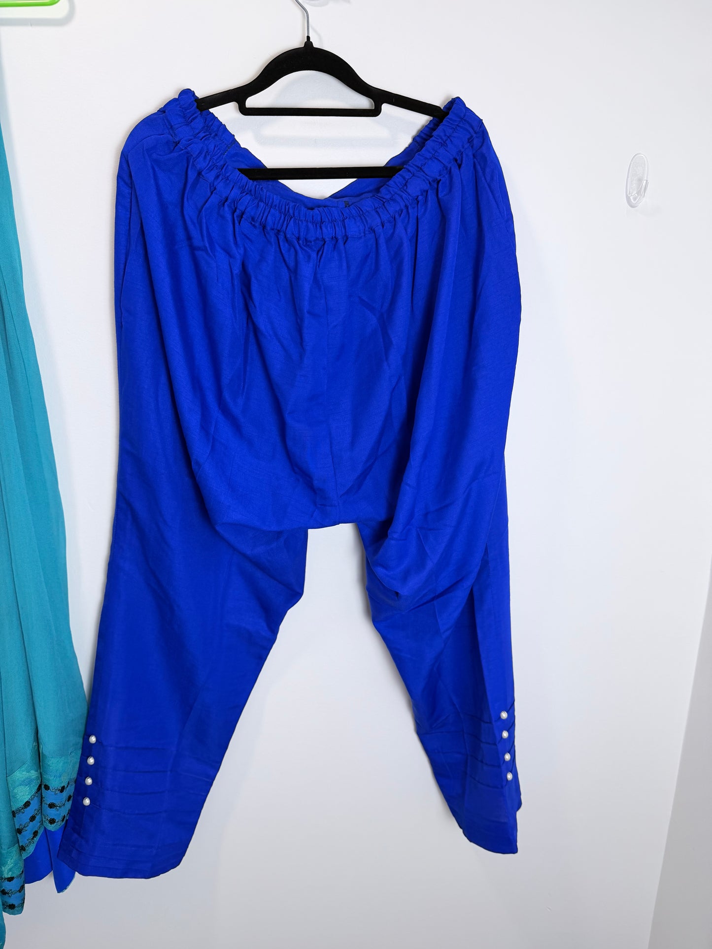 Blue Teal - size 40