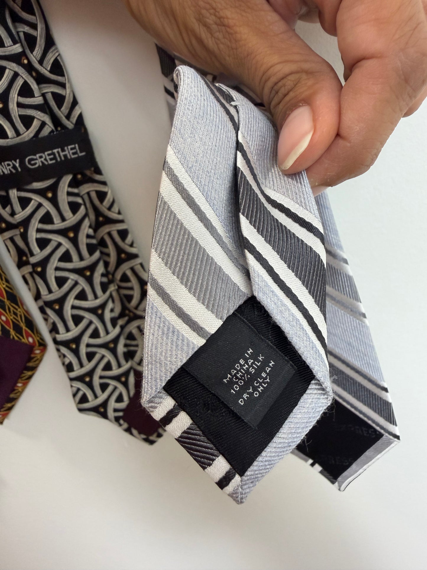 Men’s Designer Tie Lot of 5 Silk Paul Fredrick Per Luomo Henry Grethel