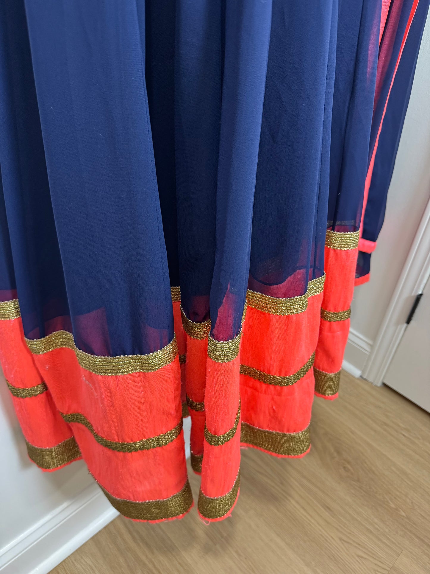 Navy Bright Orange - 36