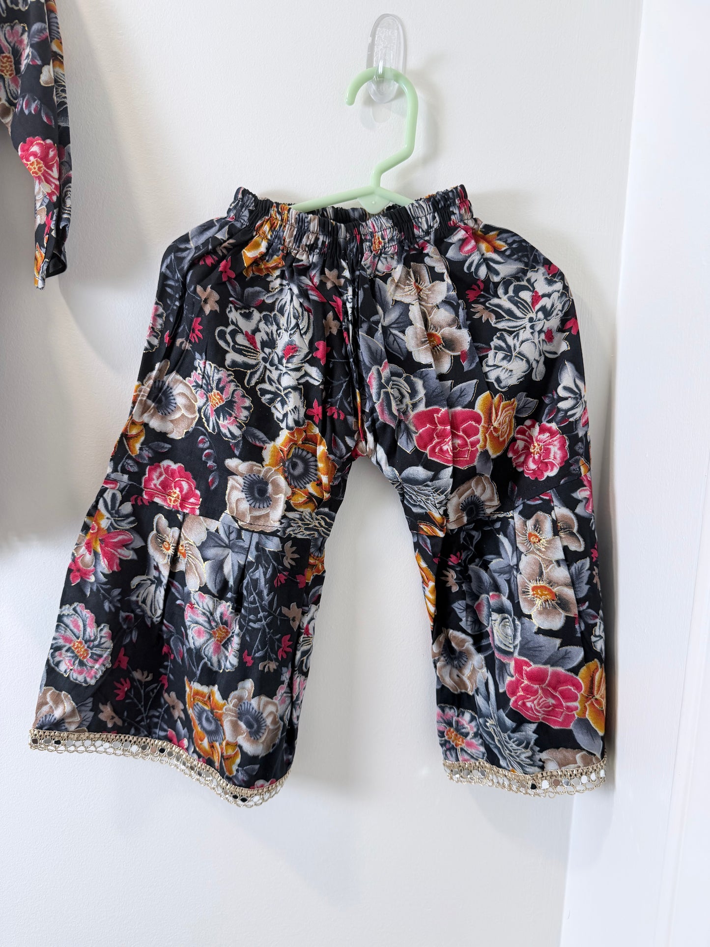Black Red Floral - Kids Size 18