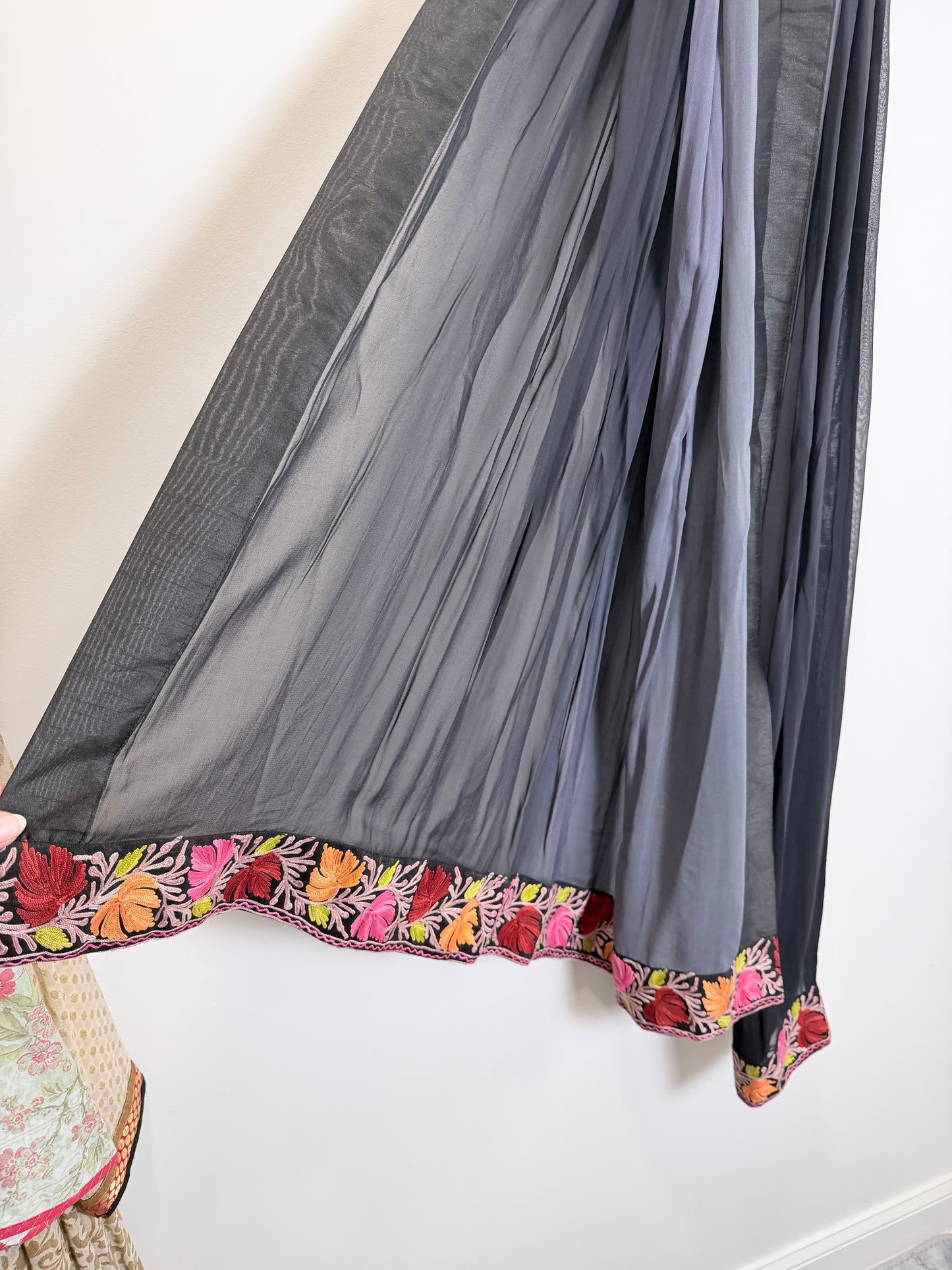 Black Gray - Size 36
