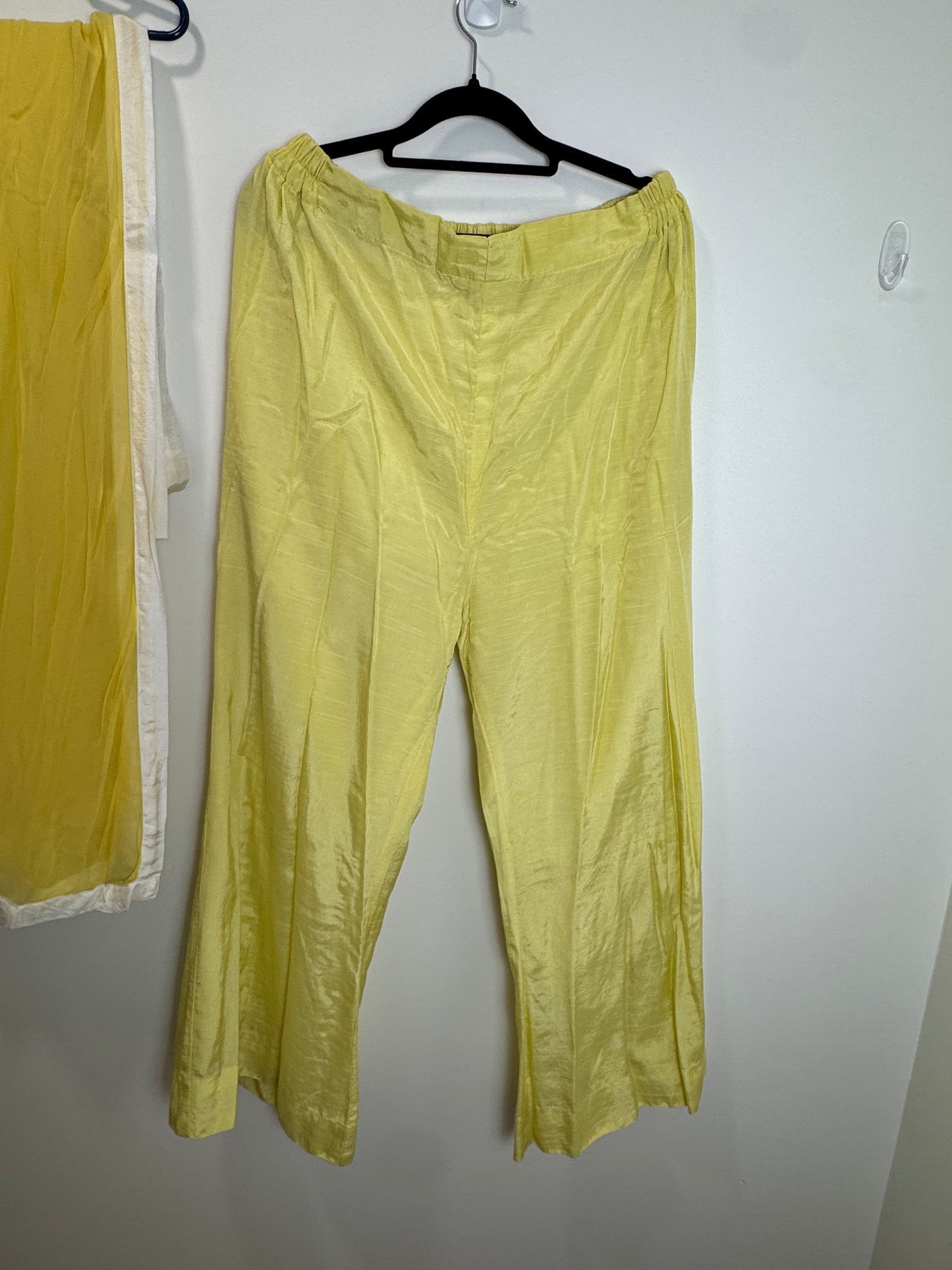 Yellow Flower Suit - 44