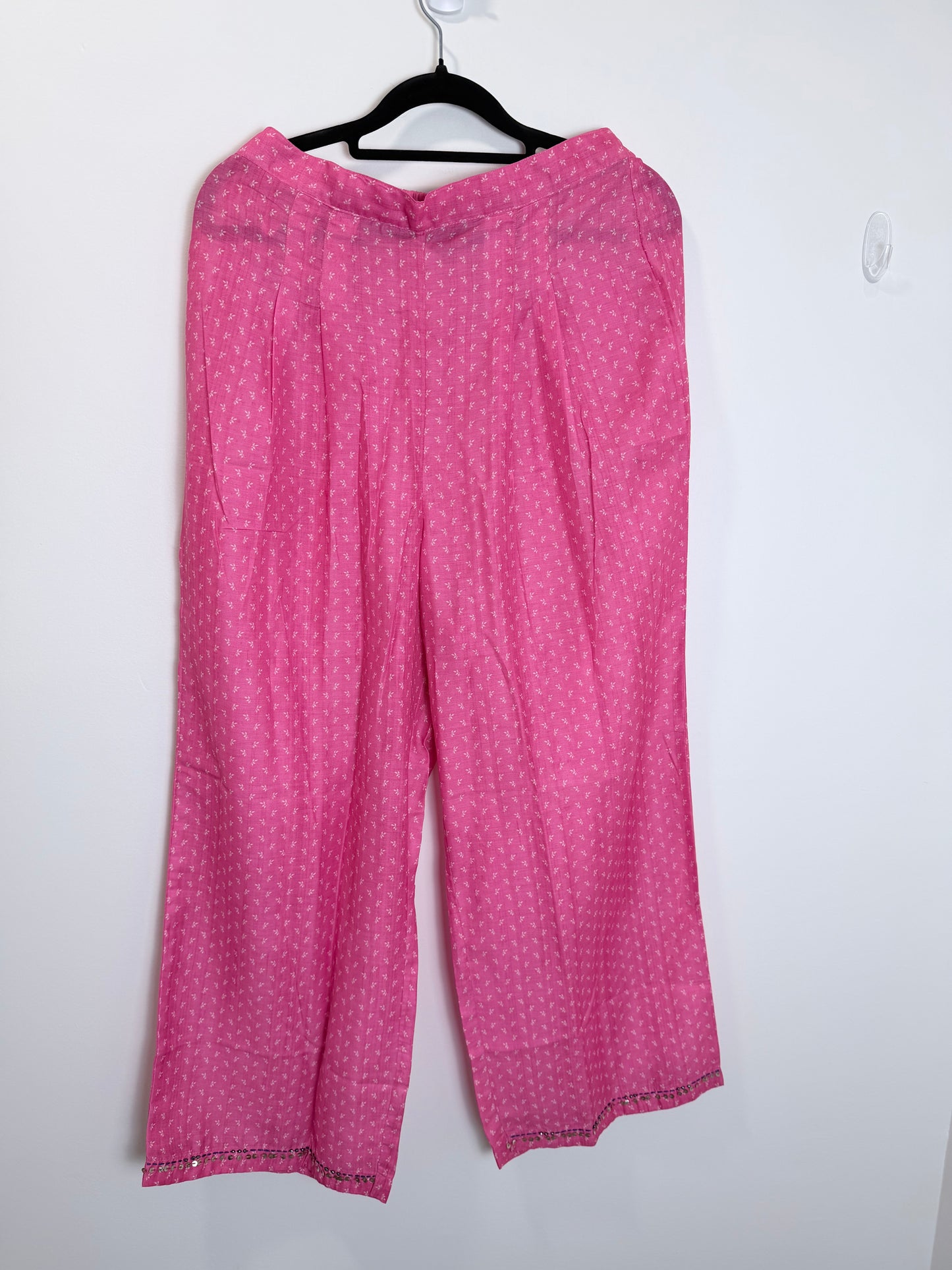 Pink White - Size 40