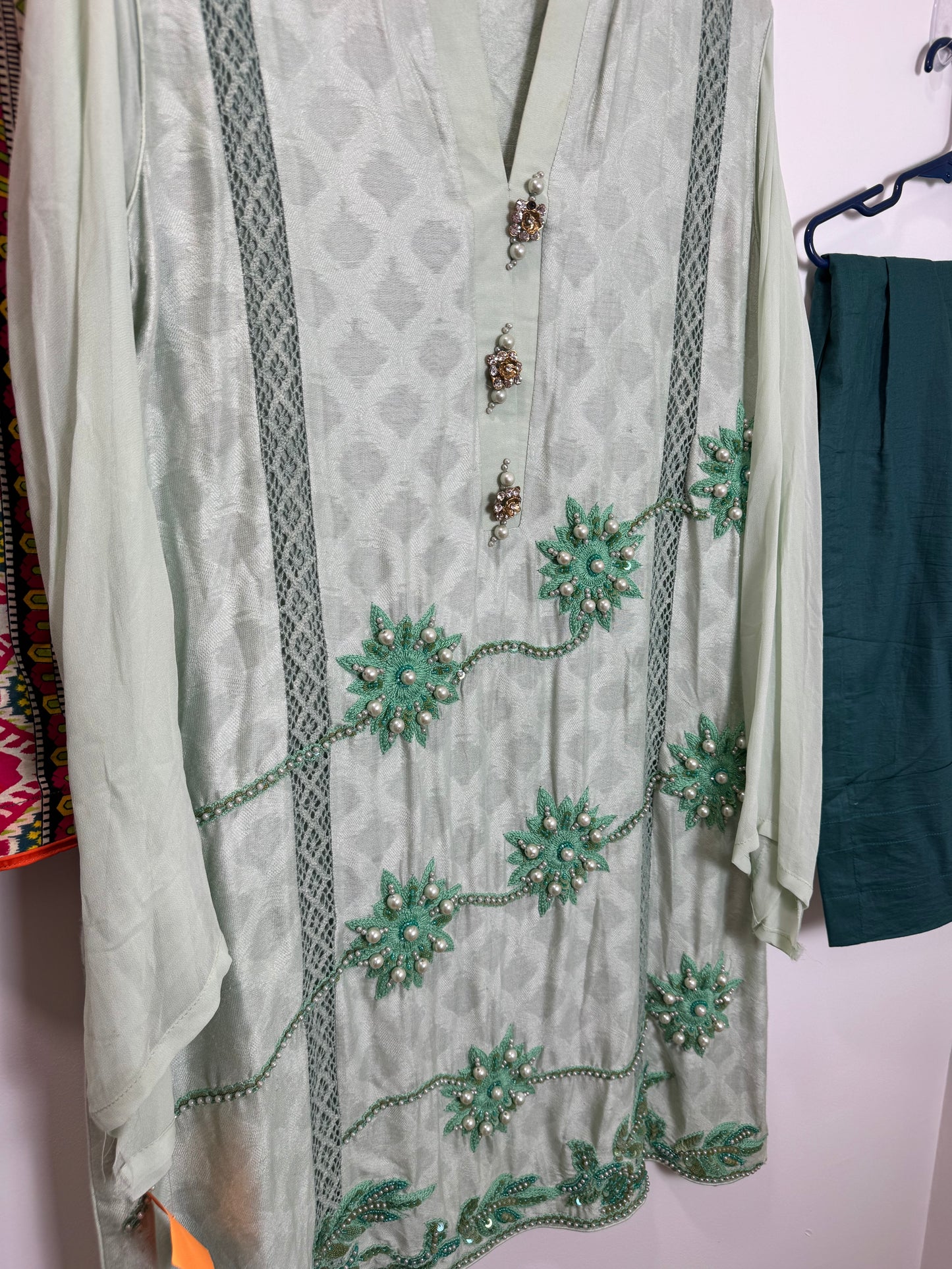 Mint Green - 48