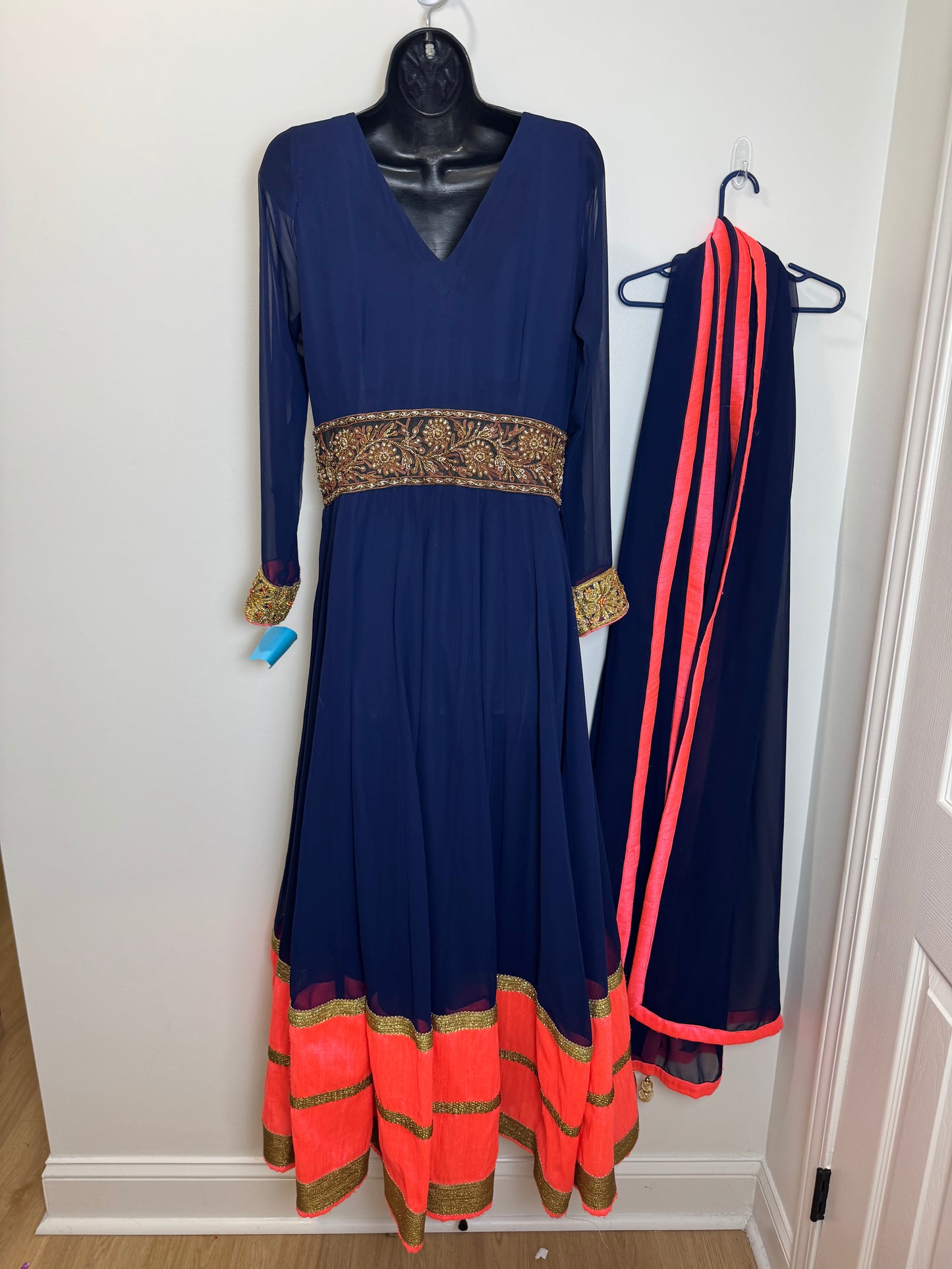 Navy Bright Orange - 36