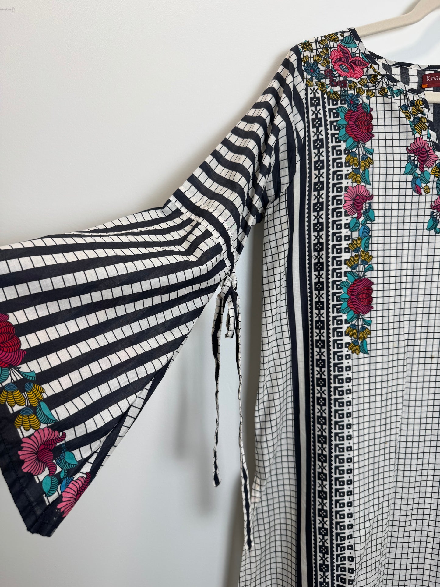 White Black Floral Print Kurta - 36