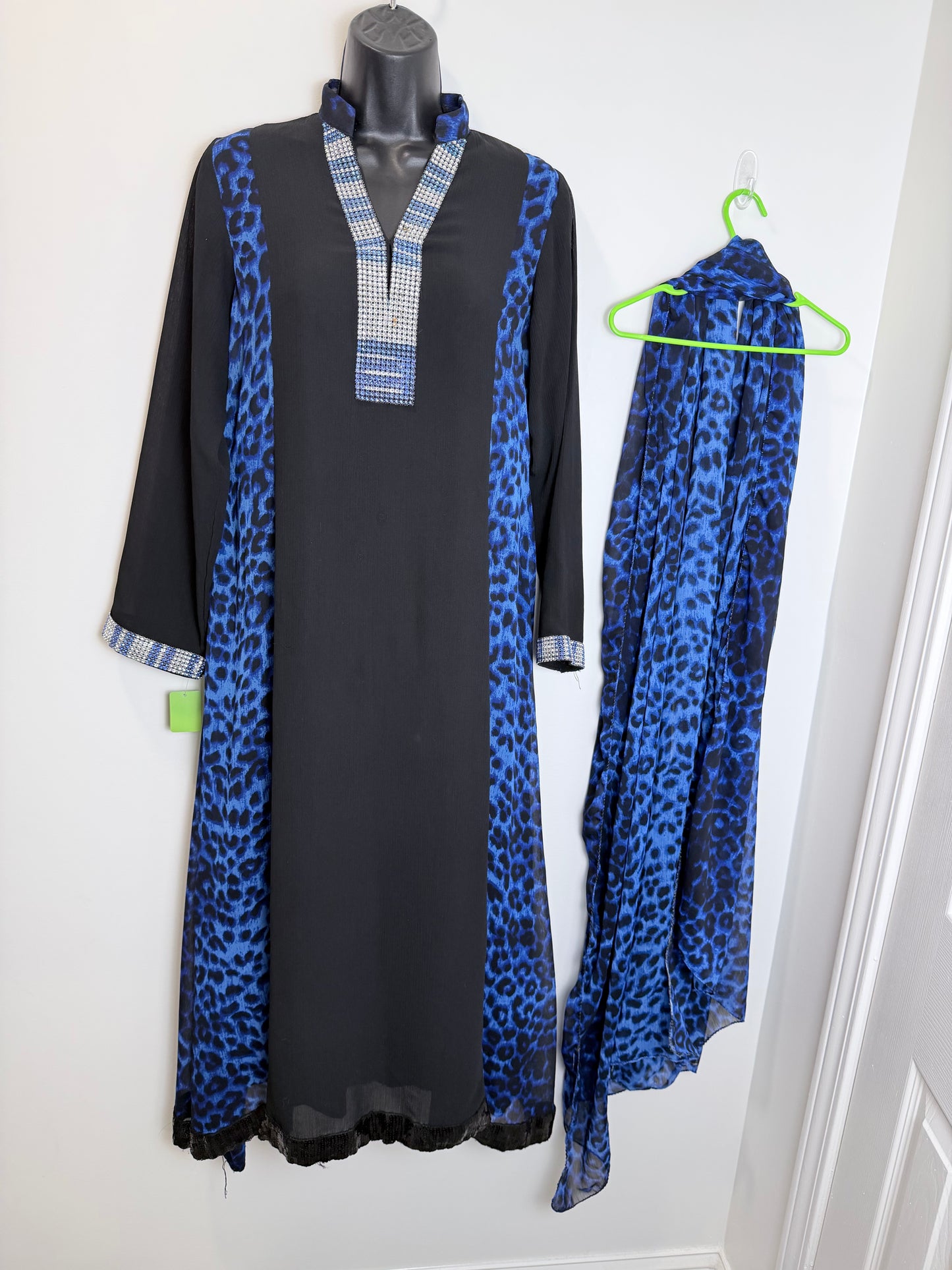 Blue Black - Size 40