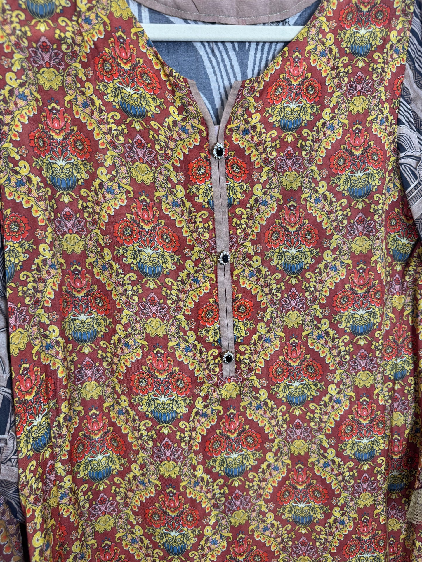 Multicolor Print Kurta - 40