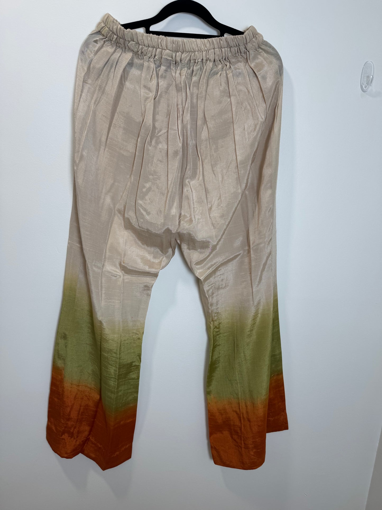 Beige Green Orange - 34
