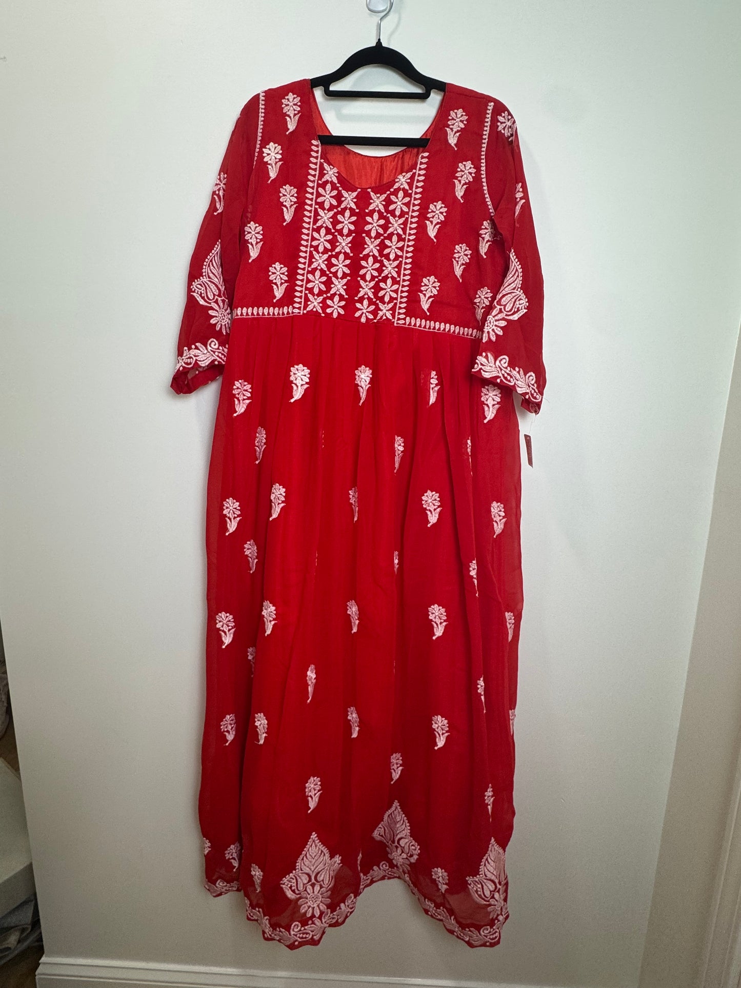 Red white gown - 40